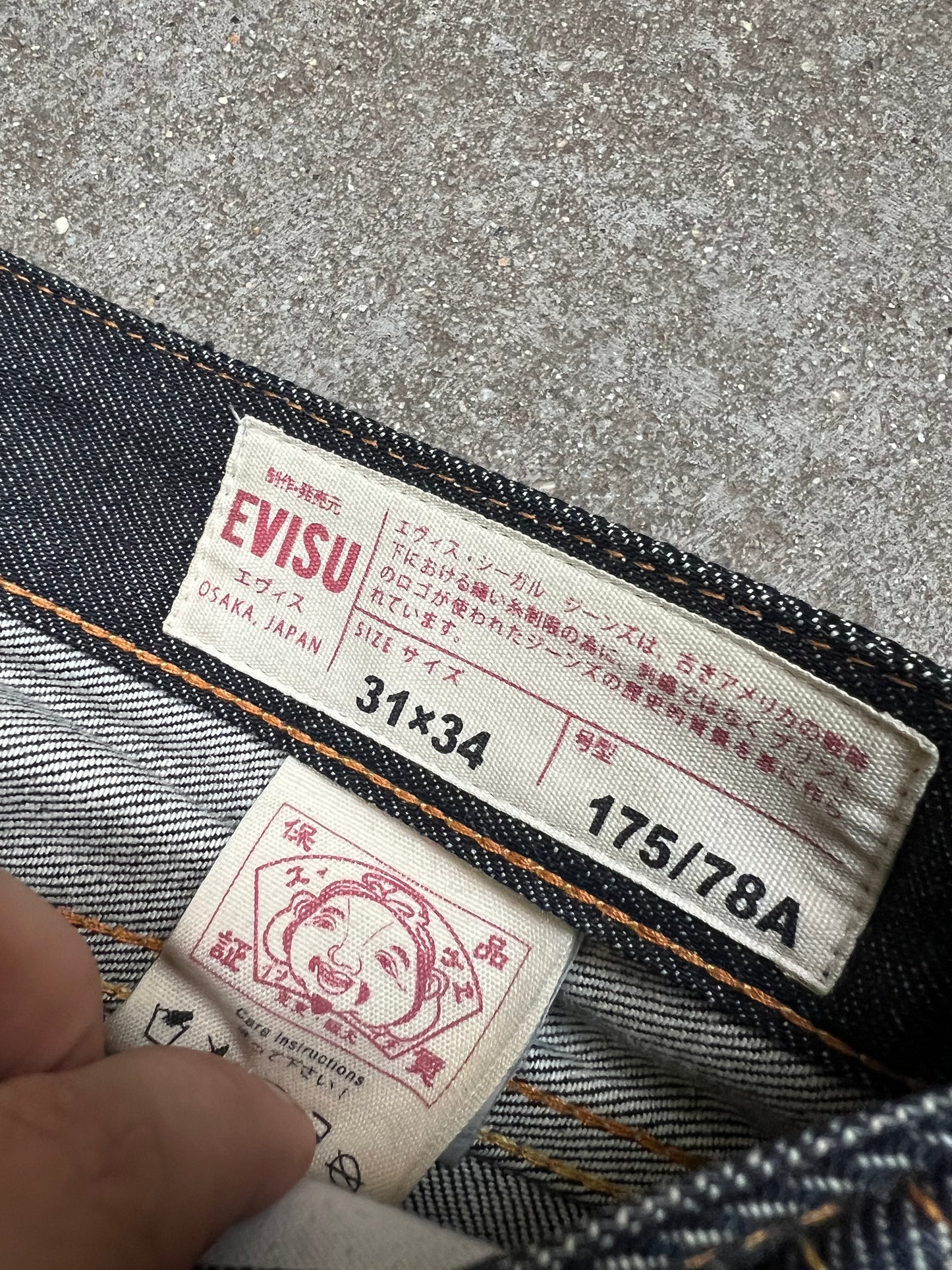 Evisu Jeans (M)