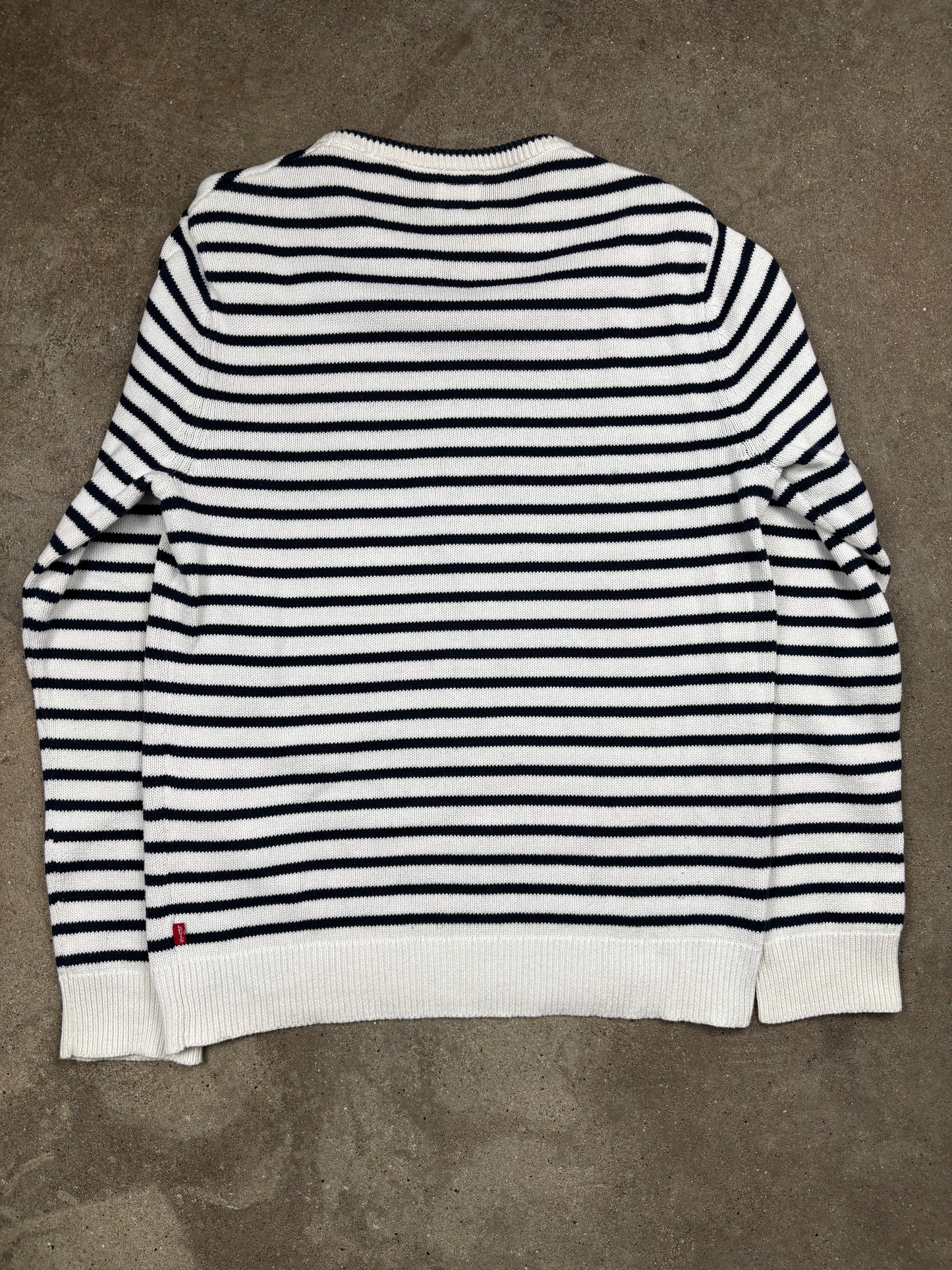 Levi’s Sweater (S)