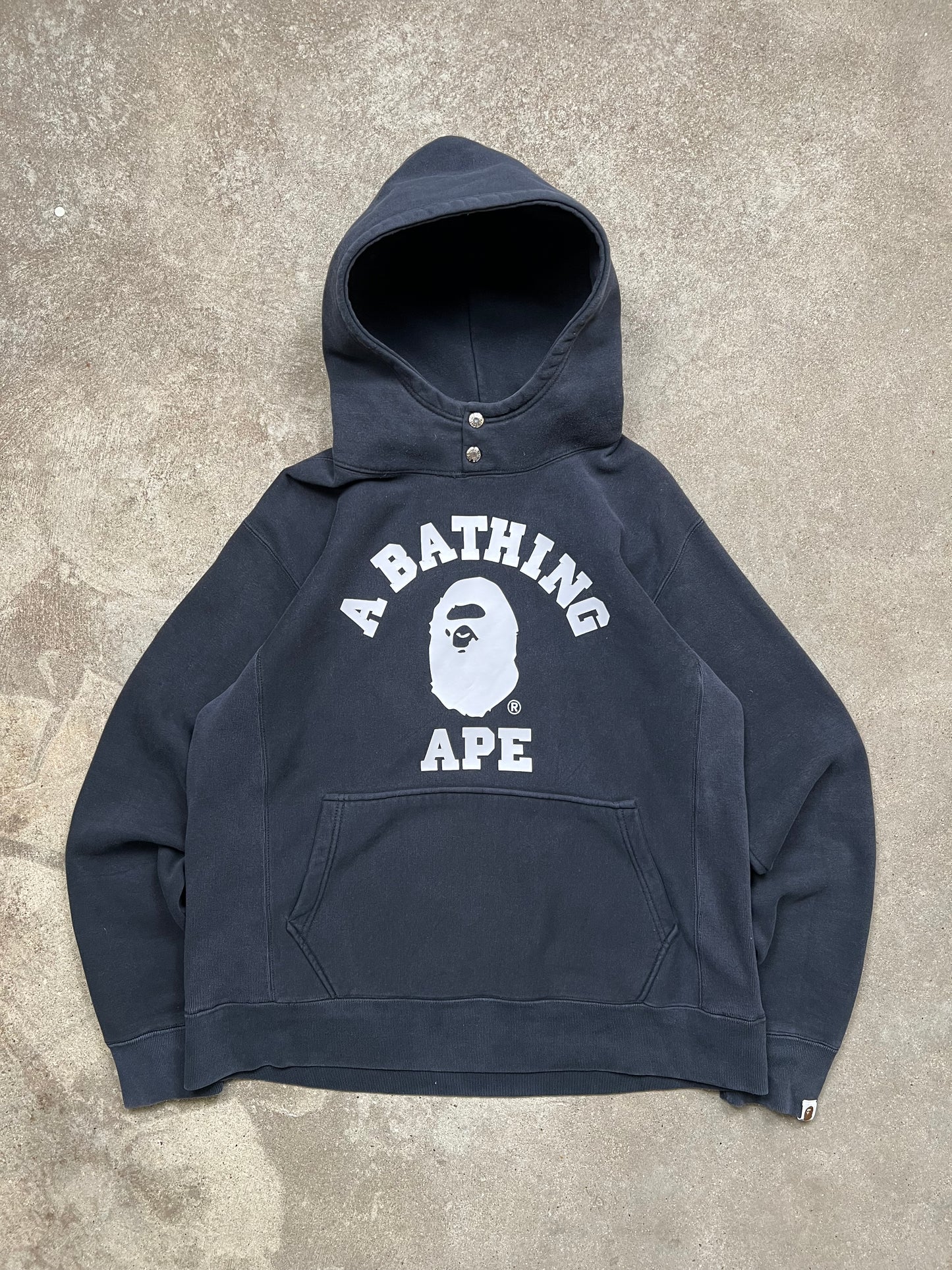A Bathingh Ape Hoodie (M/L)