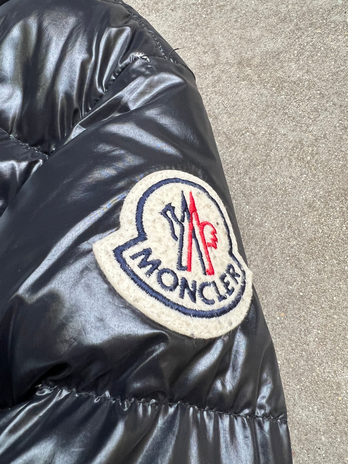 Moncler Puffer (M)