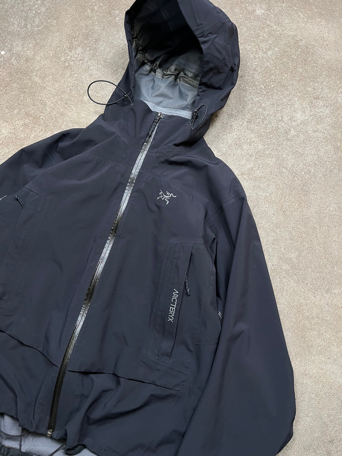Arc’teryx Jacket (M)