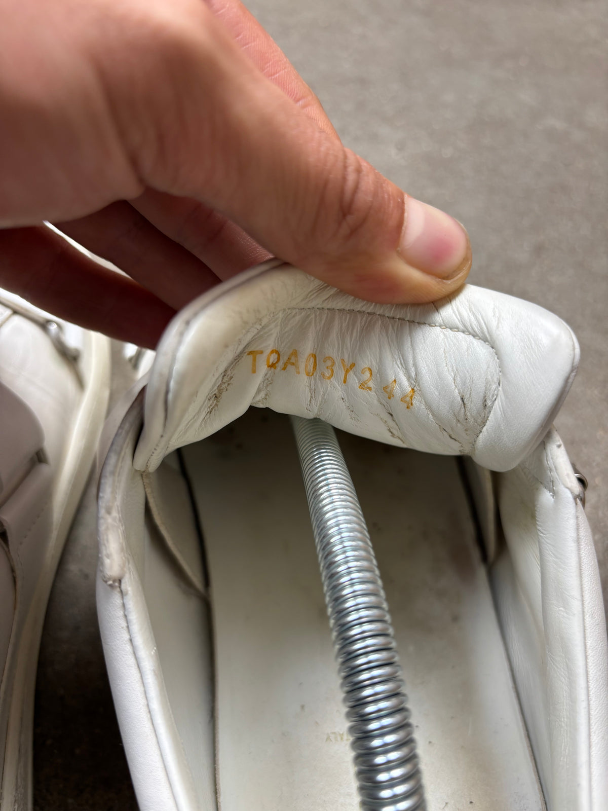Valentino Sneakers (44)