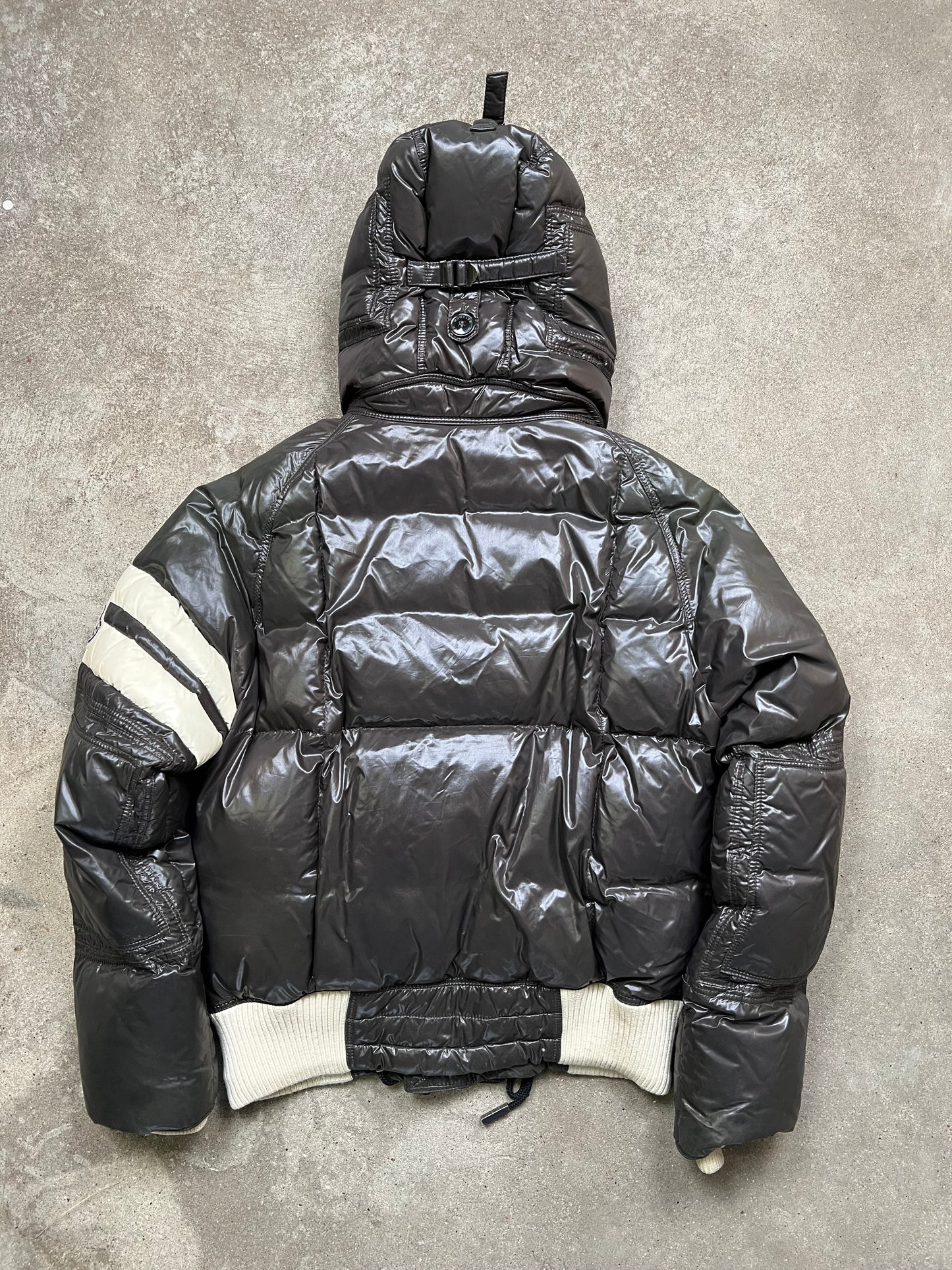 Moncler Puffer (S)