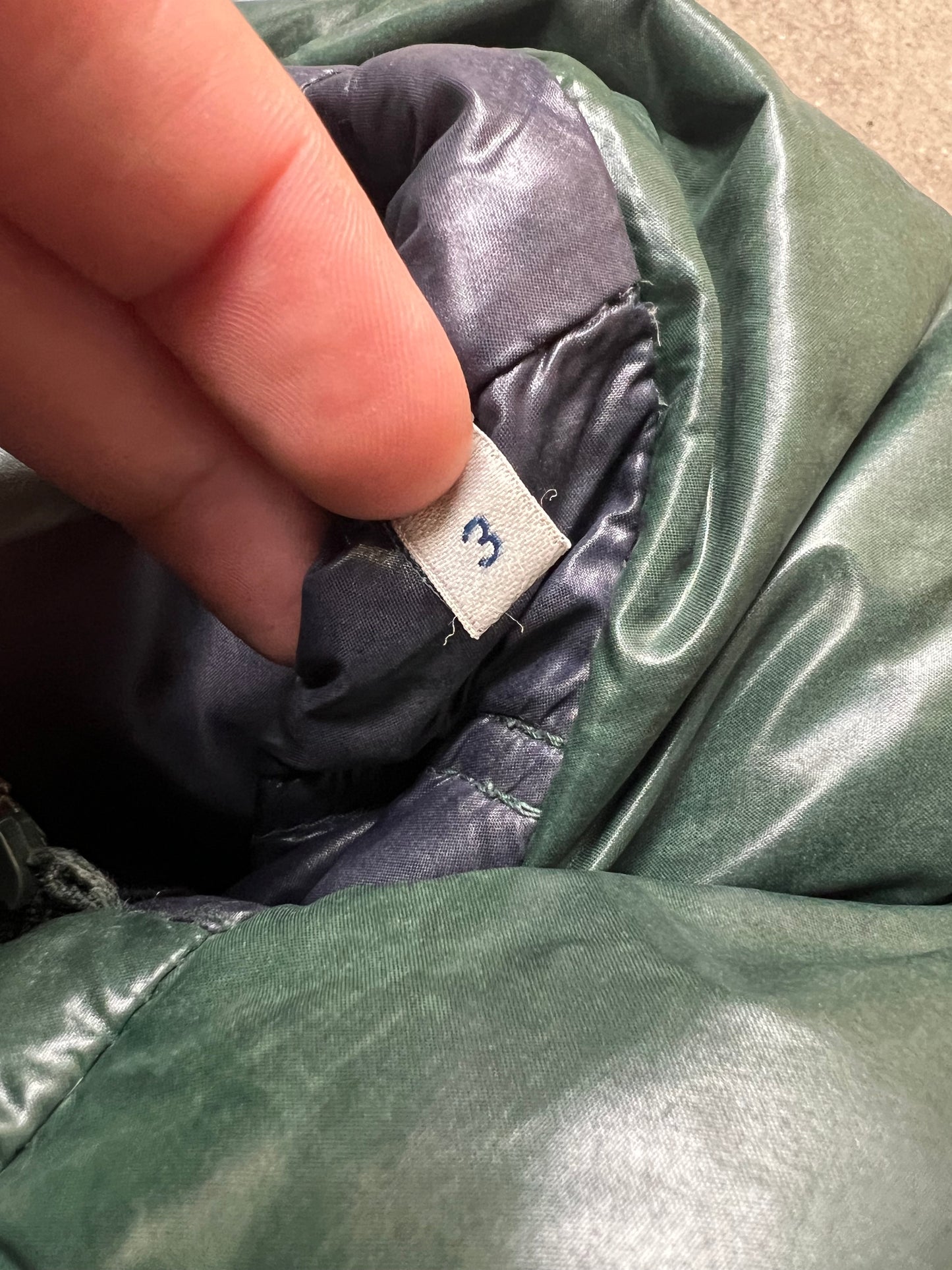 Moncler Puffer (M)