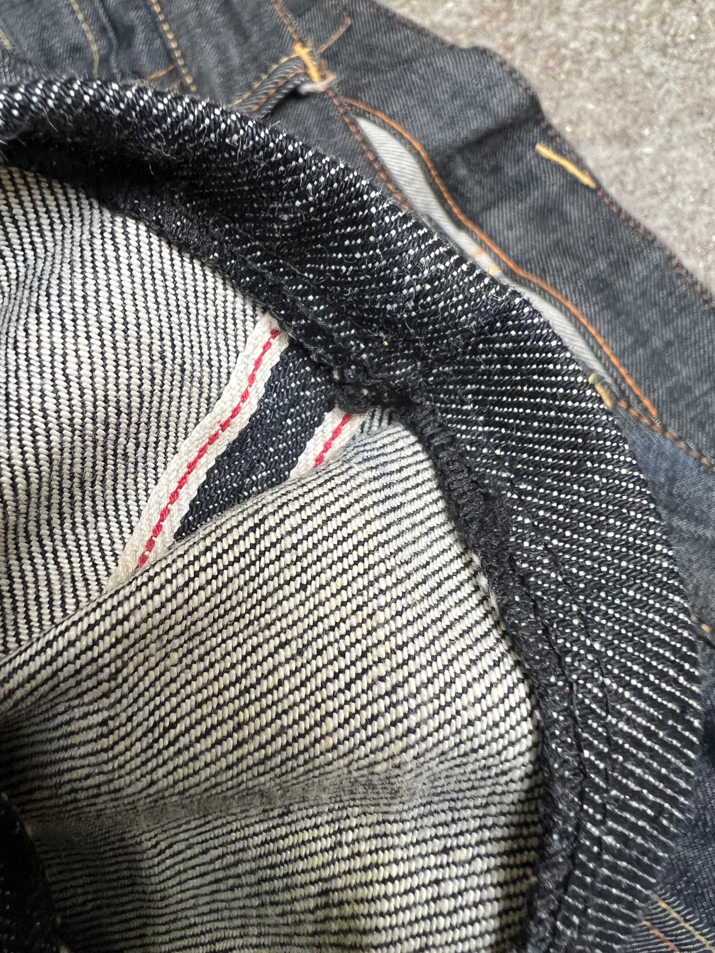 Evisu Jeans (M)