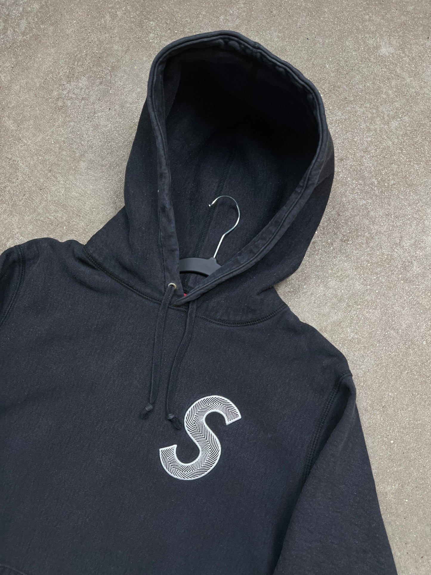 Supreme Hoodie (M)
