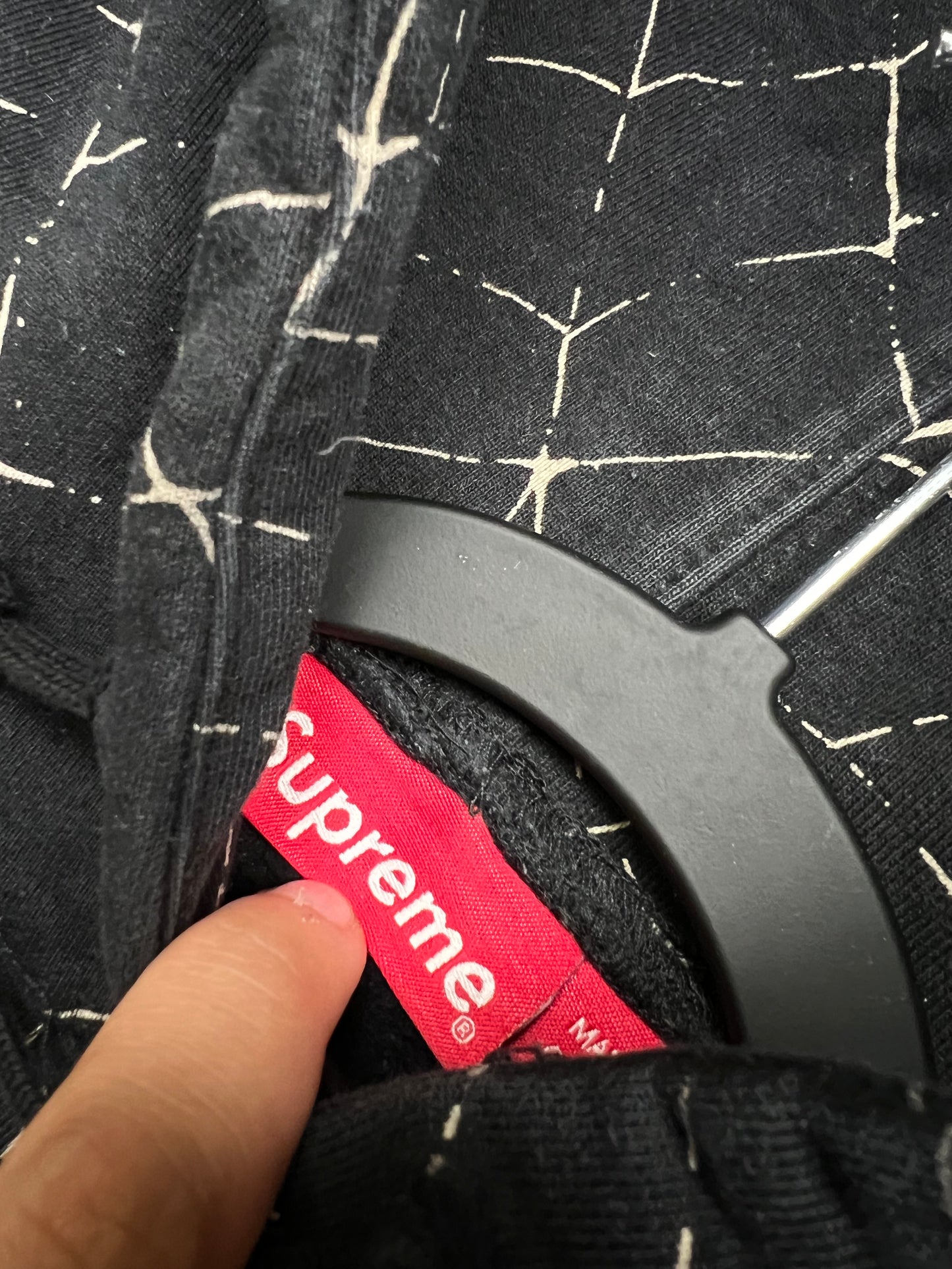 Supreme Hoodie (L)