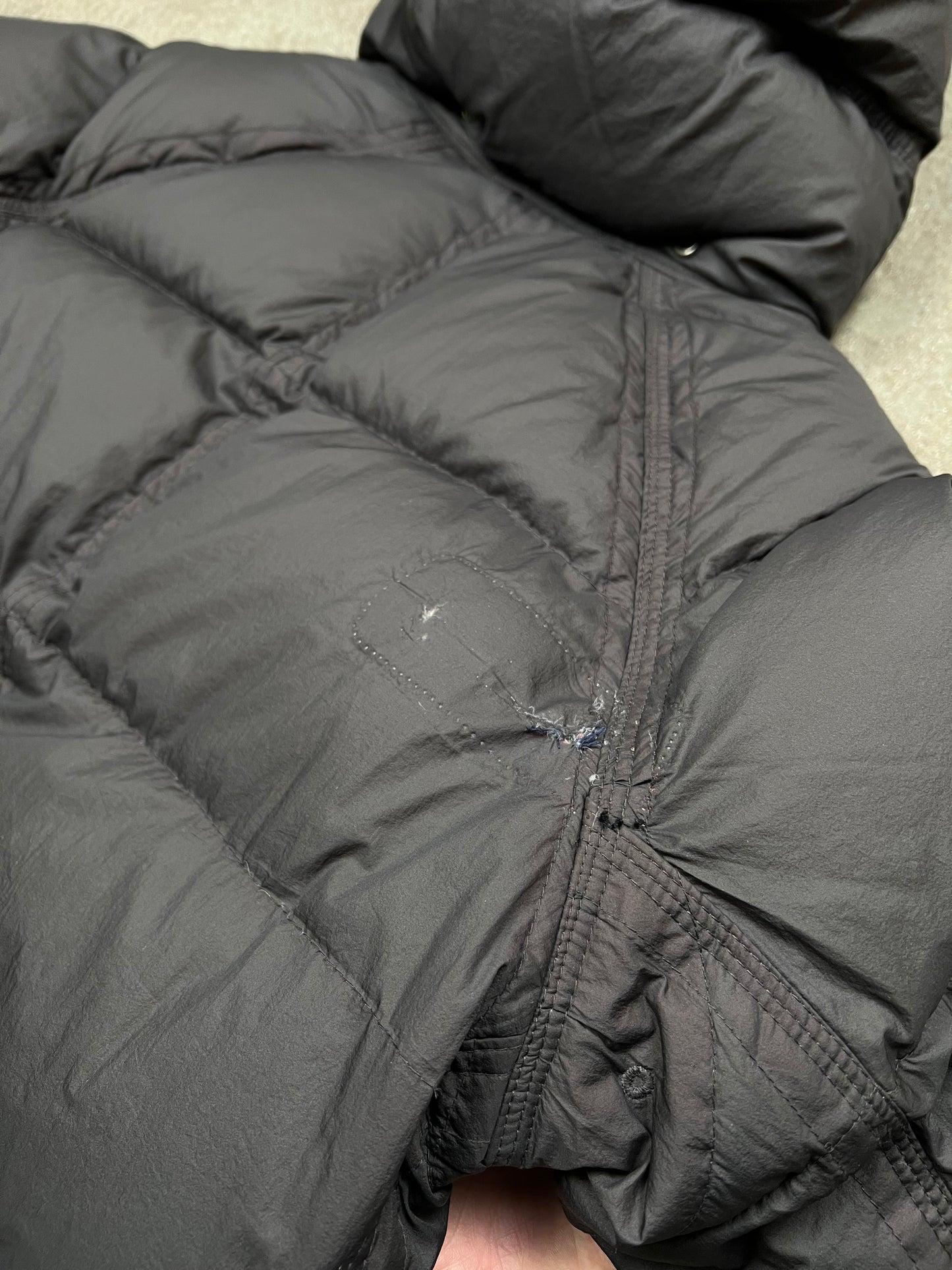 AW08' Stone Island Black Off Centre Zip Opaque Puffer (M)