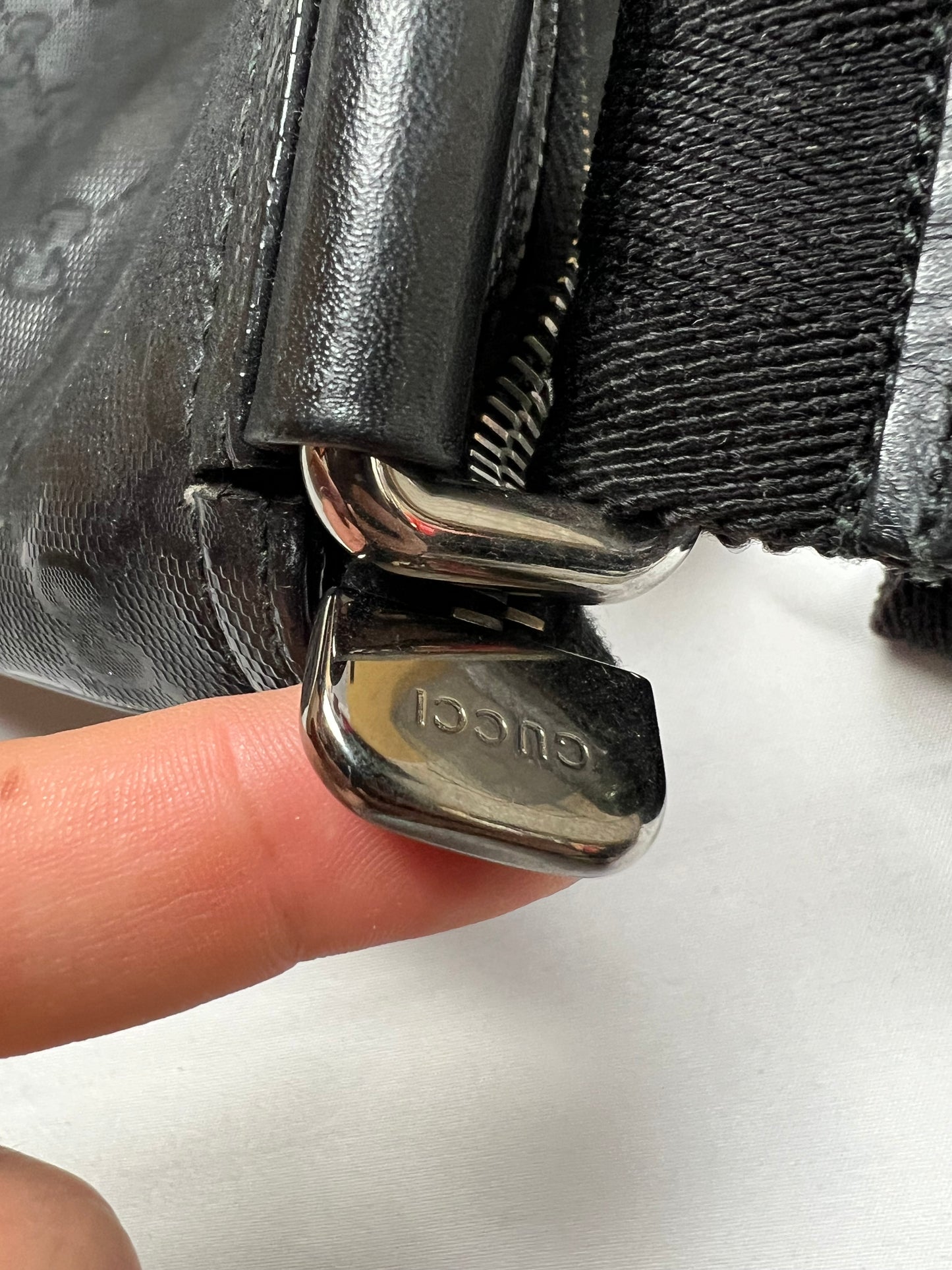 Gucci Messenger bag