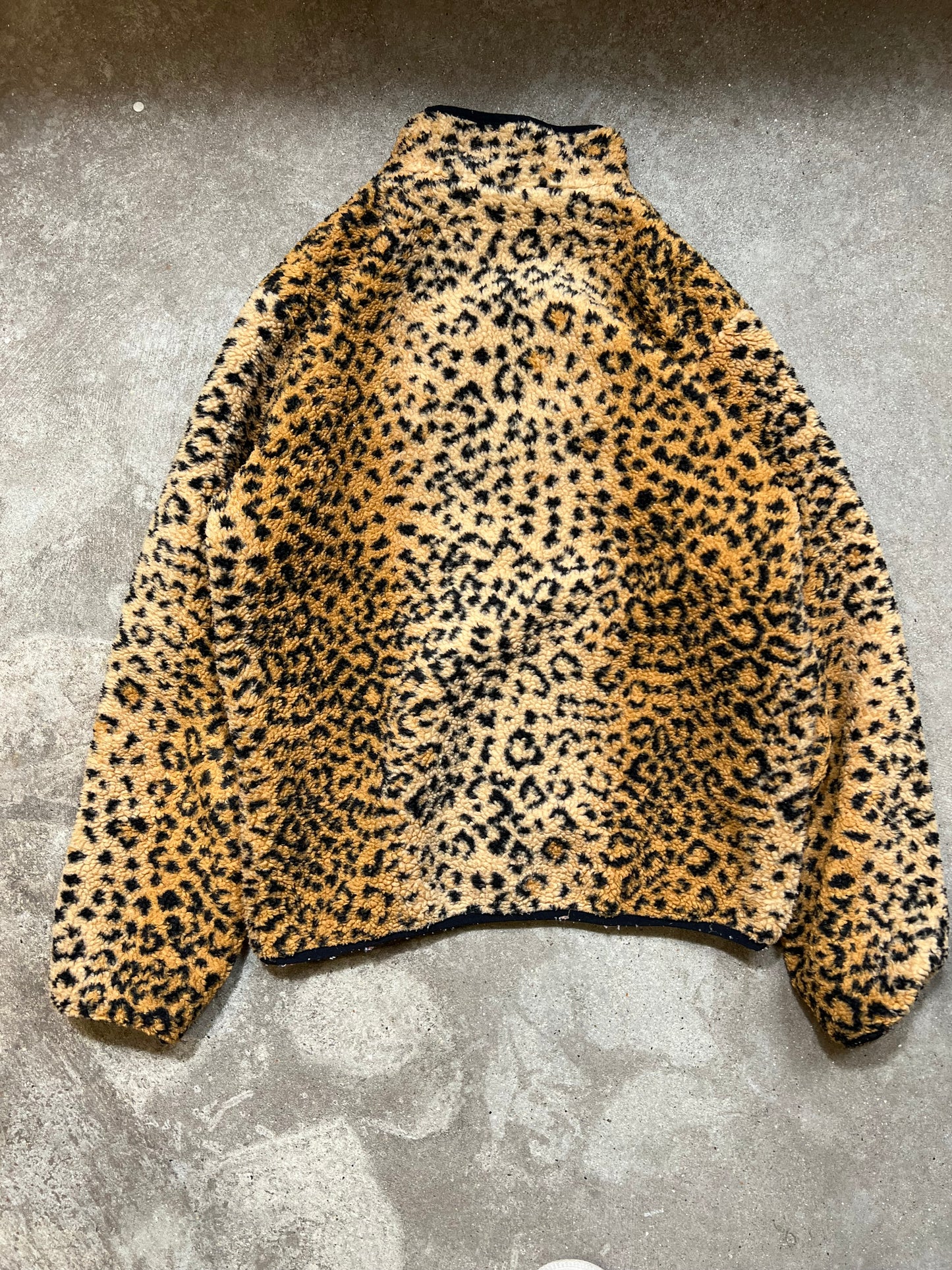 Supreme FW17 Leopard Fleece (Medium)