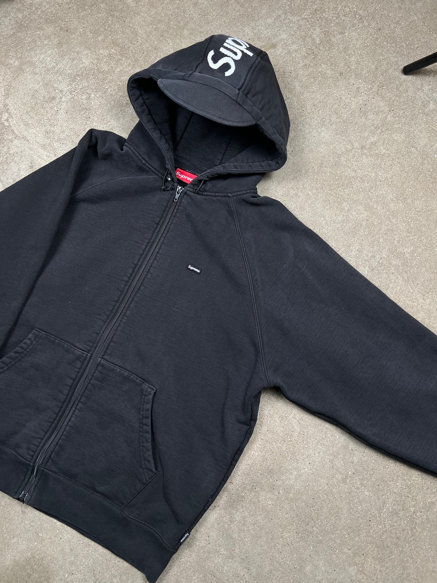 Supreme Brim Zip Up Hoodie (M)