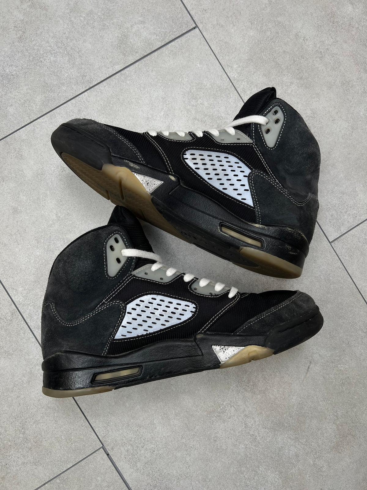 Air Jordan 5 Anthracite (44.5)