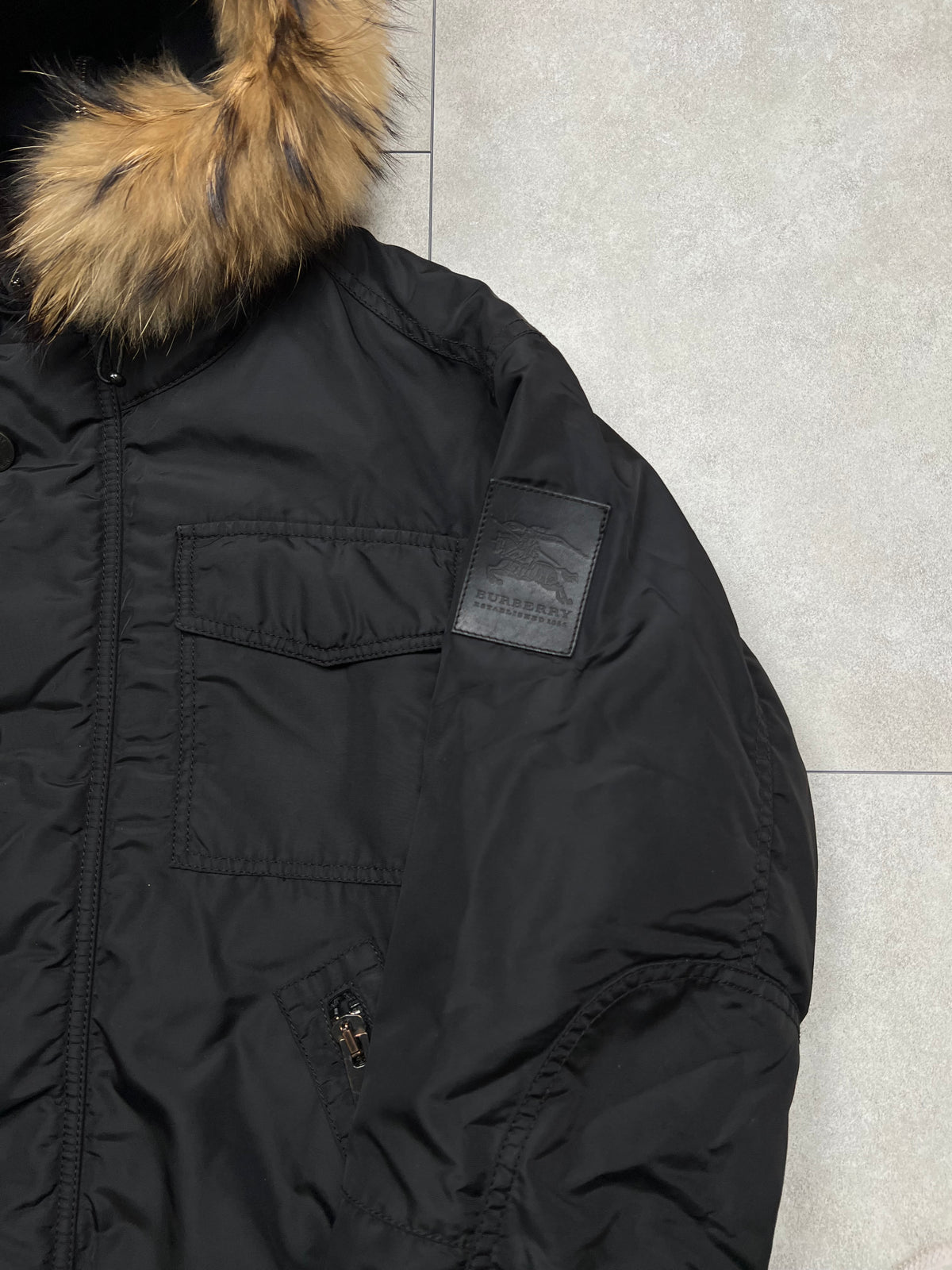 Burberry Fur Bomber (L)