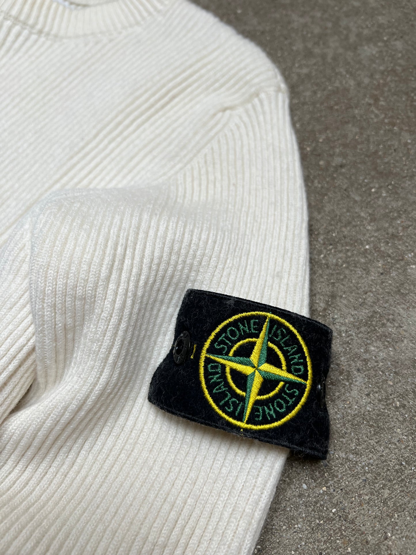 Stone Island Sweater (Small)