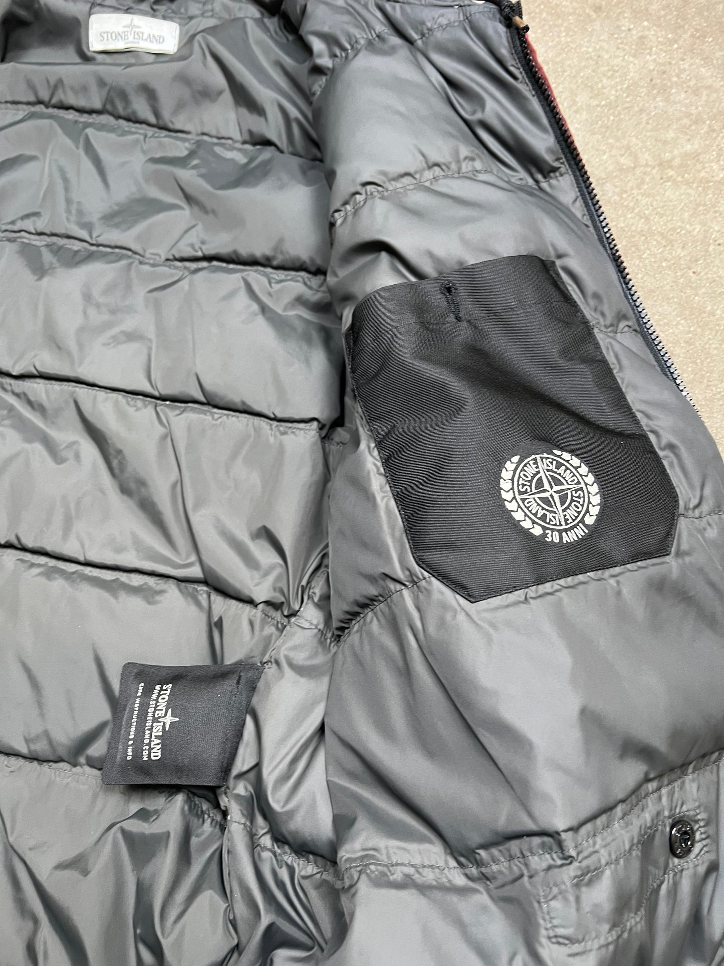 Stone Island Reps Nylon Down (XL-L)