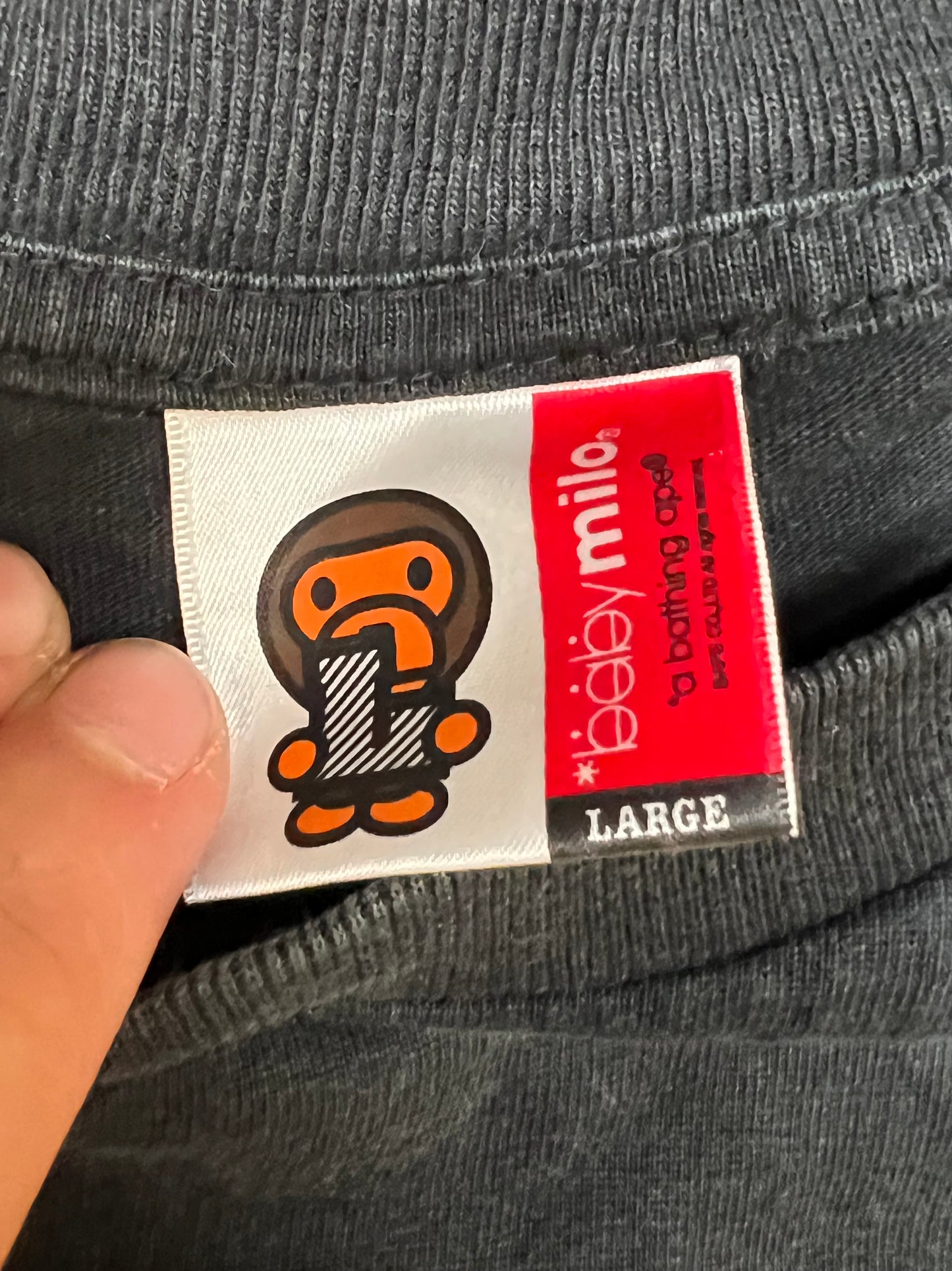 A Bathing Ape baby milo Tee (Large)