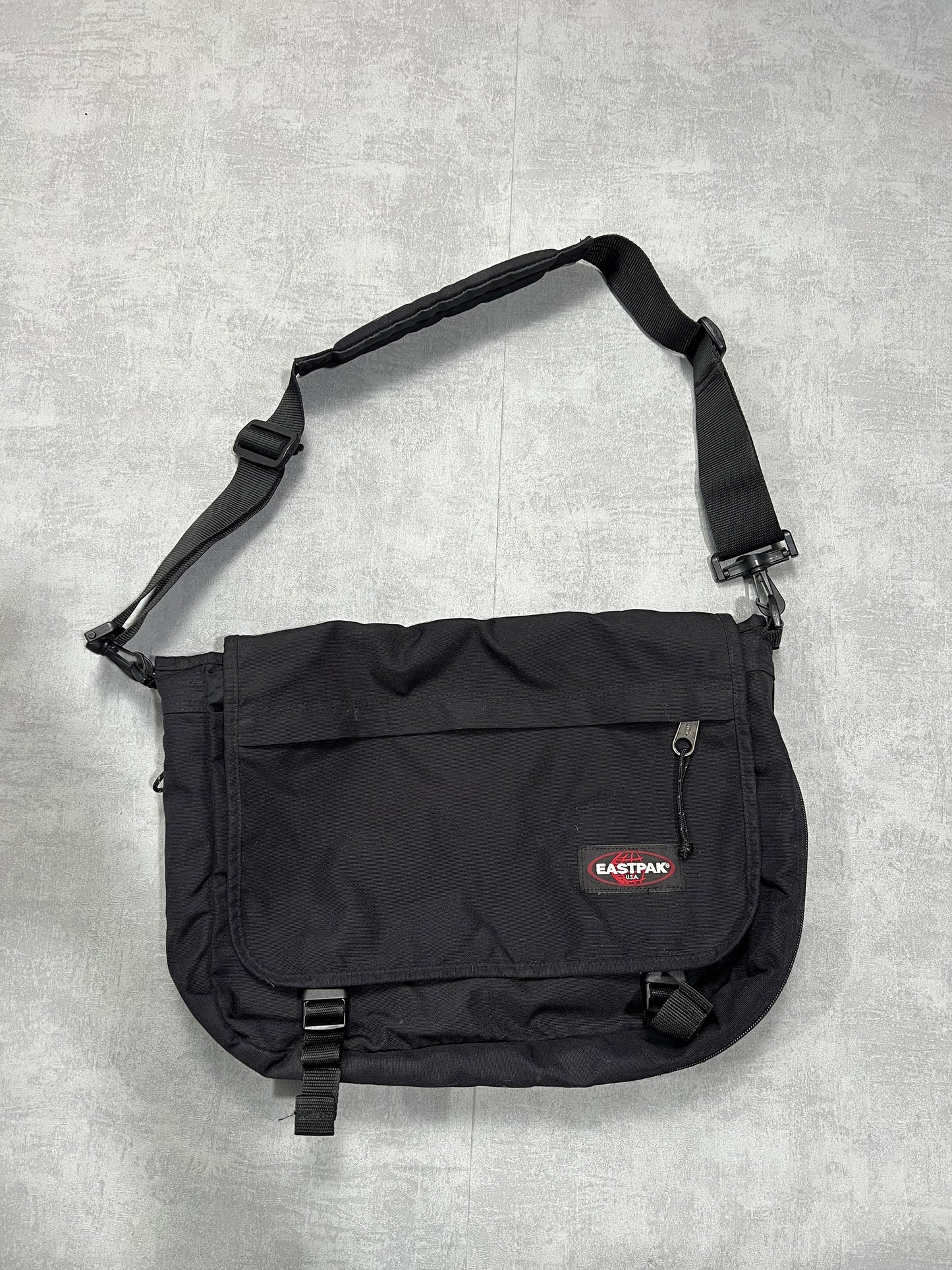 Eastpak schoolbag