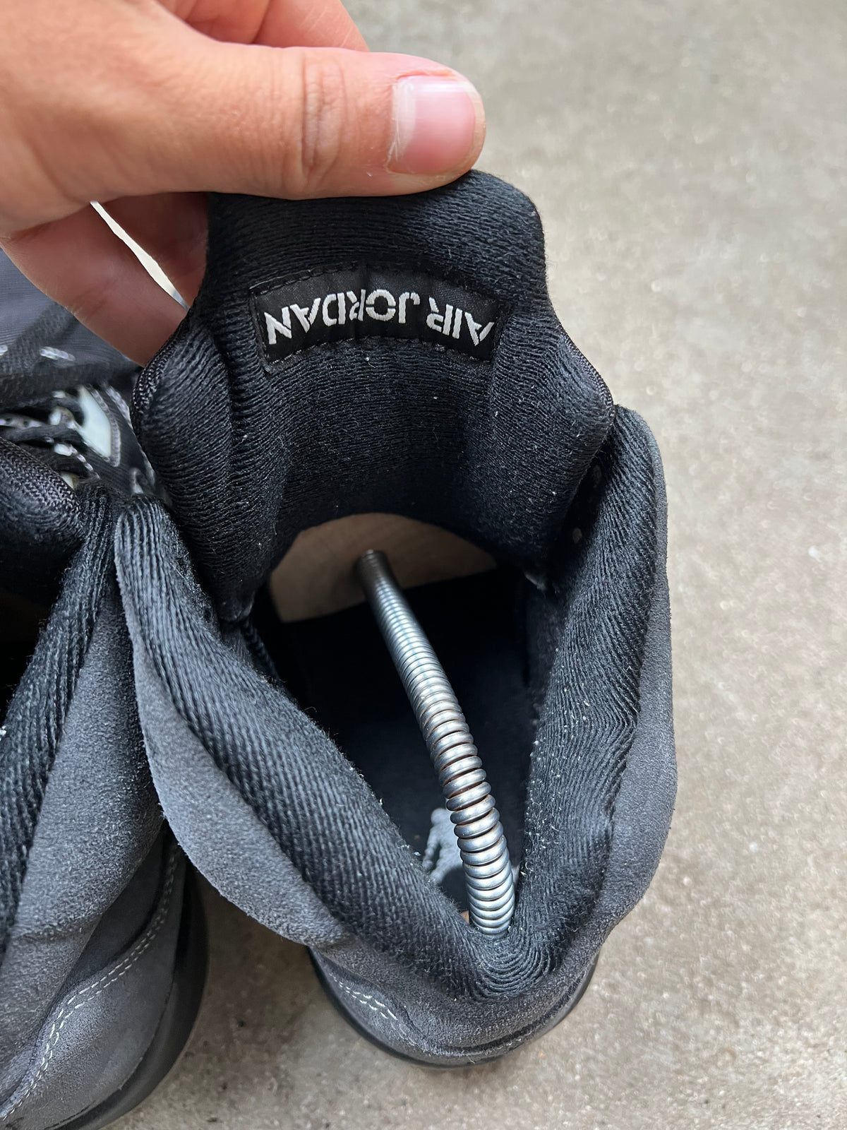 Air Jordan 5 Anthracite (42.5)