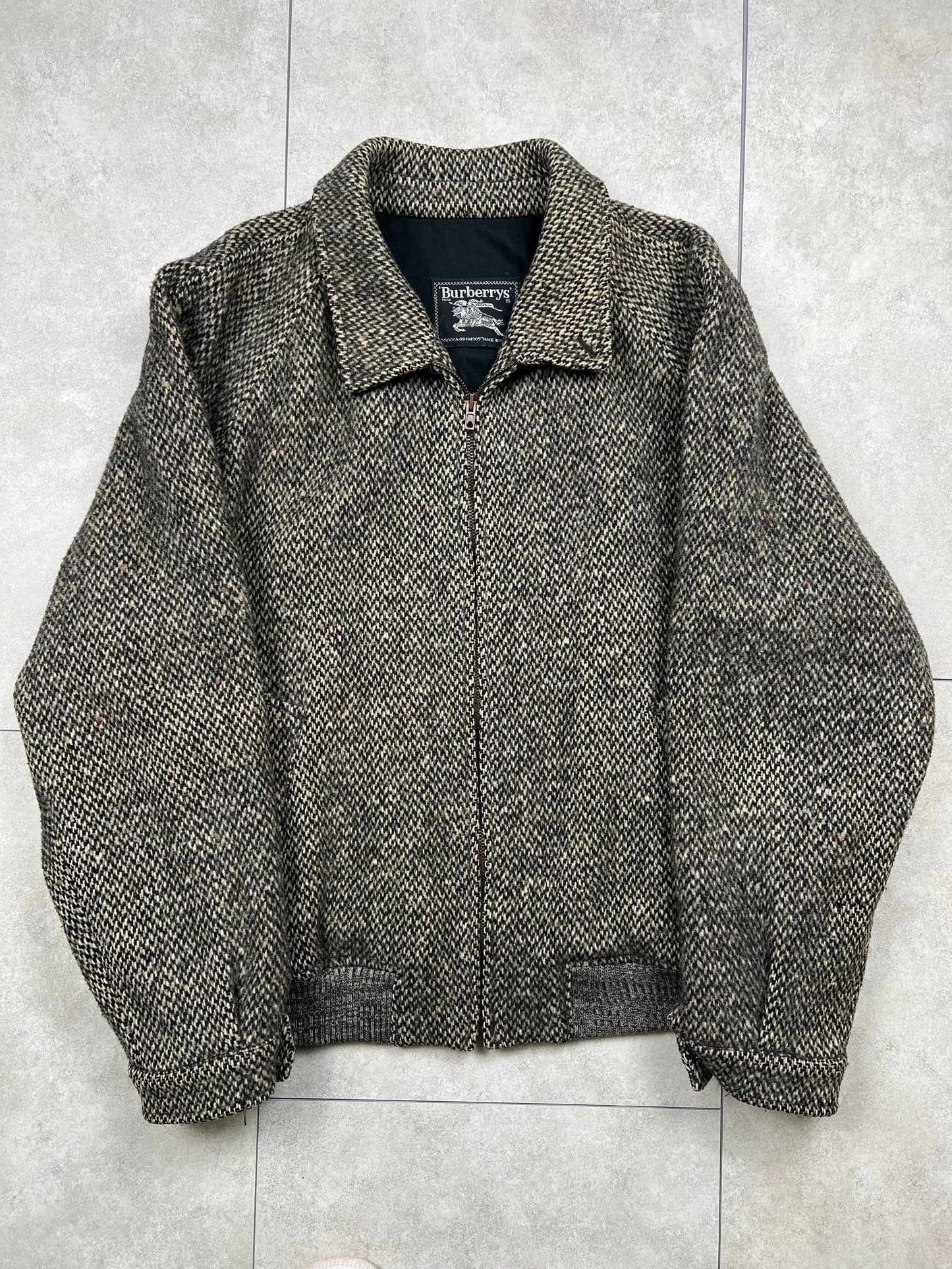 Burberry Jacket (L)