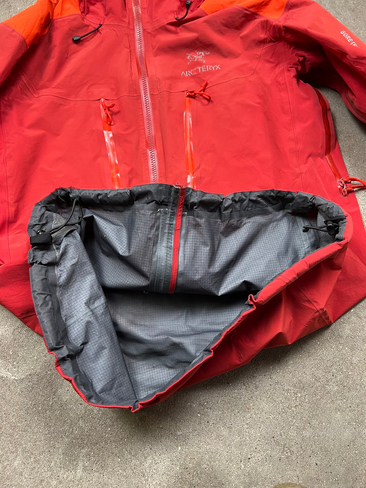 Arc’reryx Jacket (M)