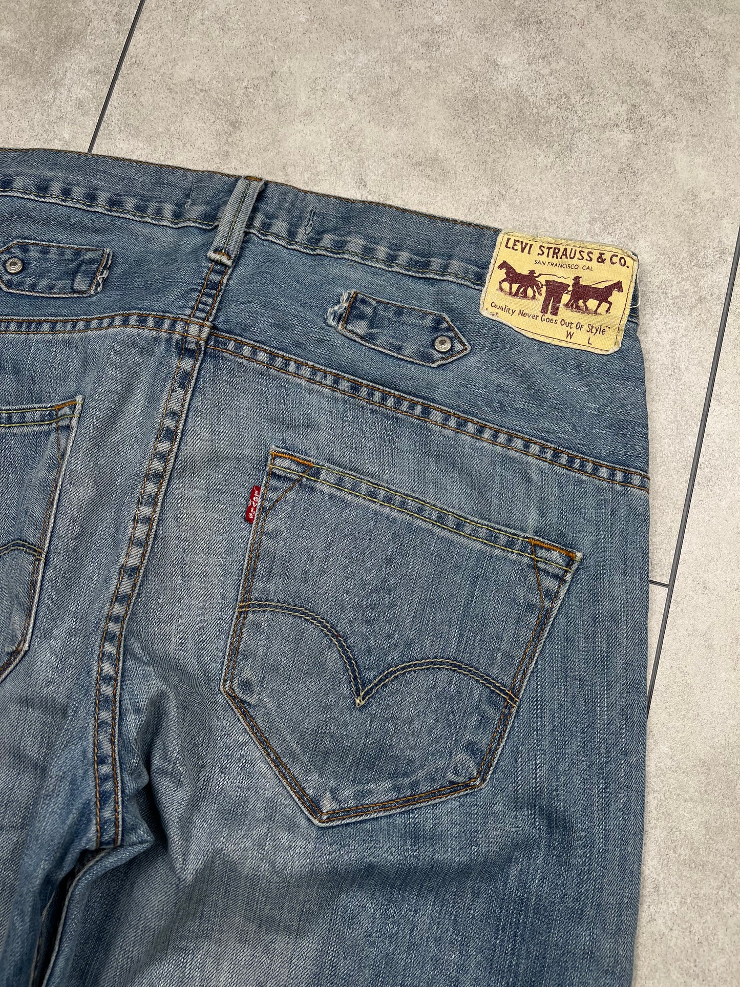 Levi’s 503 (33x34)