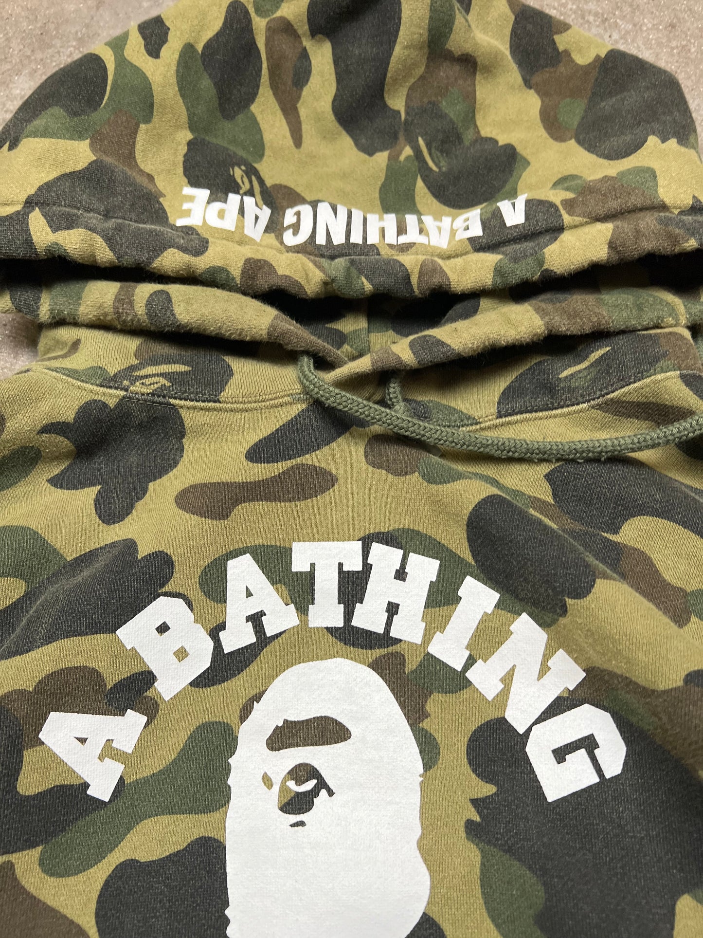 Bape Hoodie (XL)