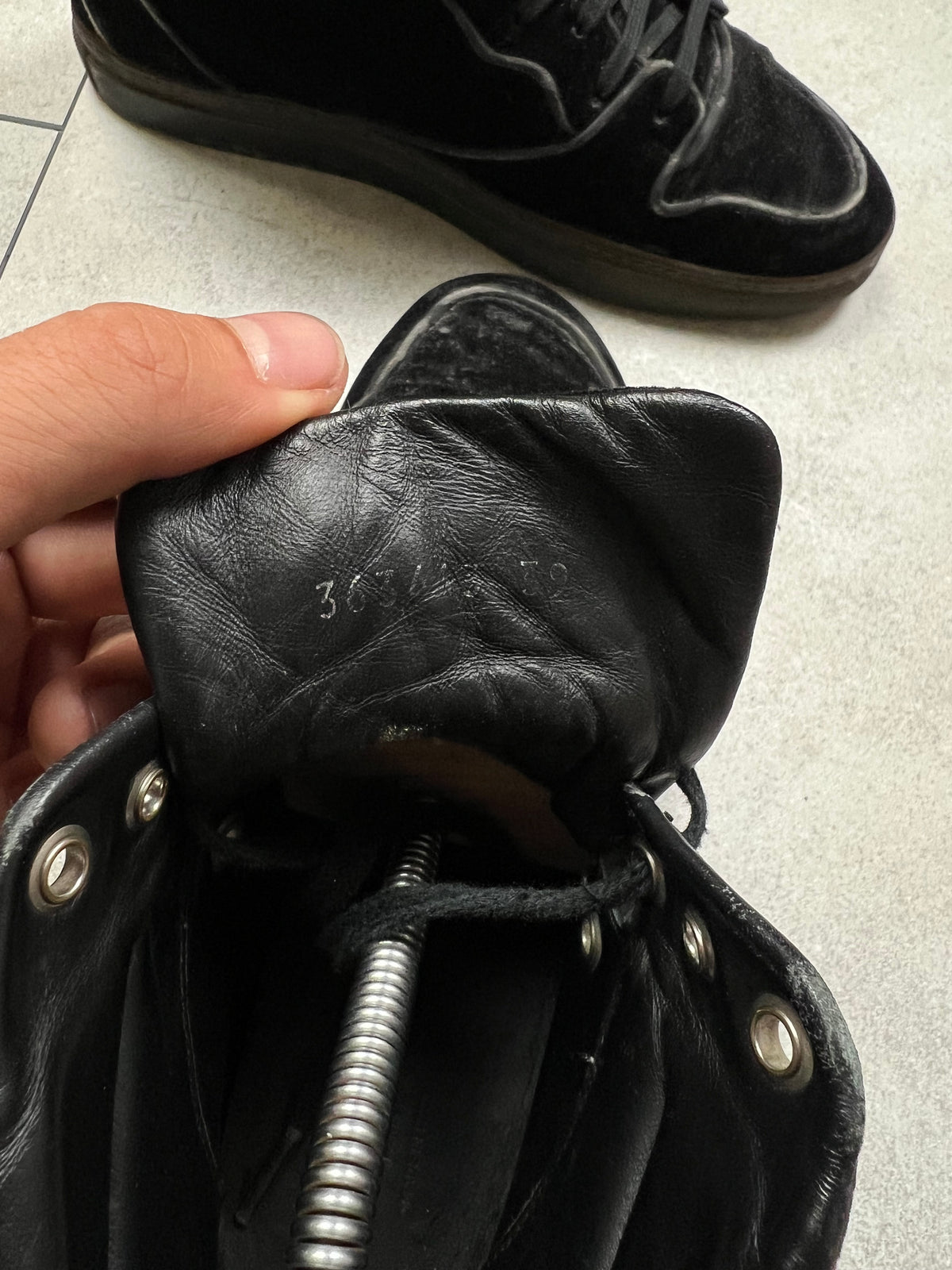 Balenciaga Black Sneakers (40)