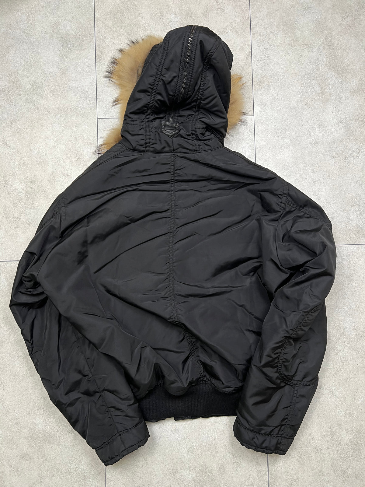 Burberry Fur Bomber (L)