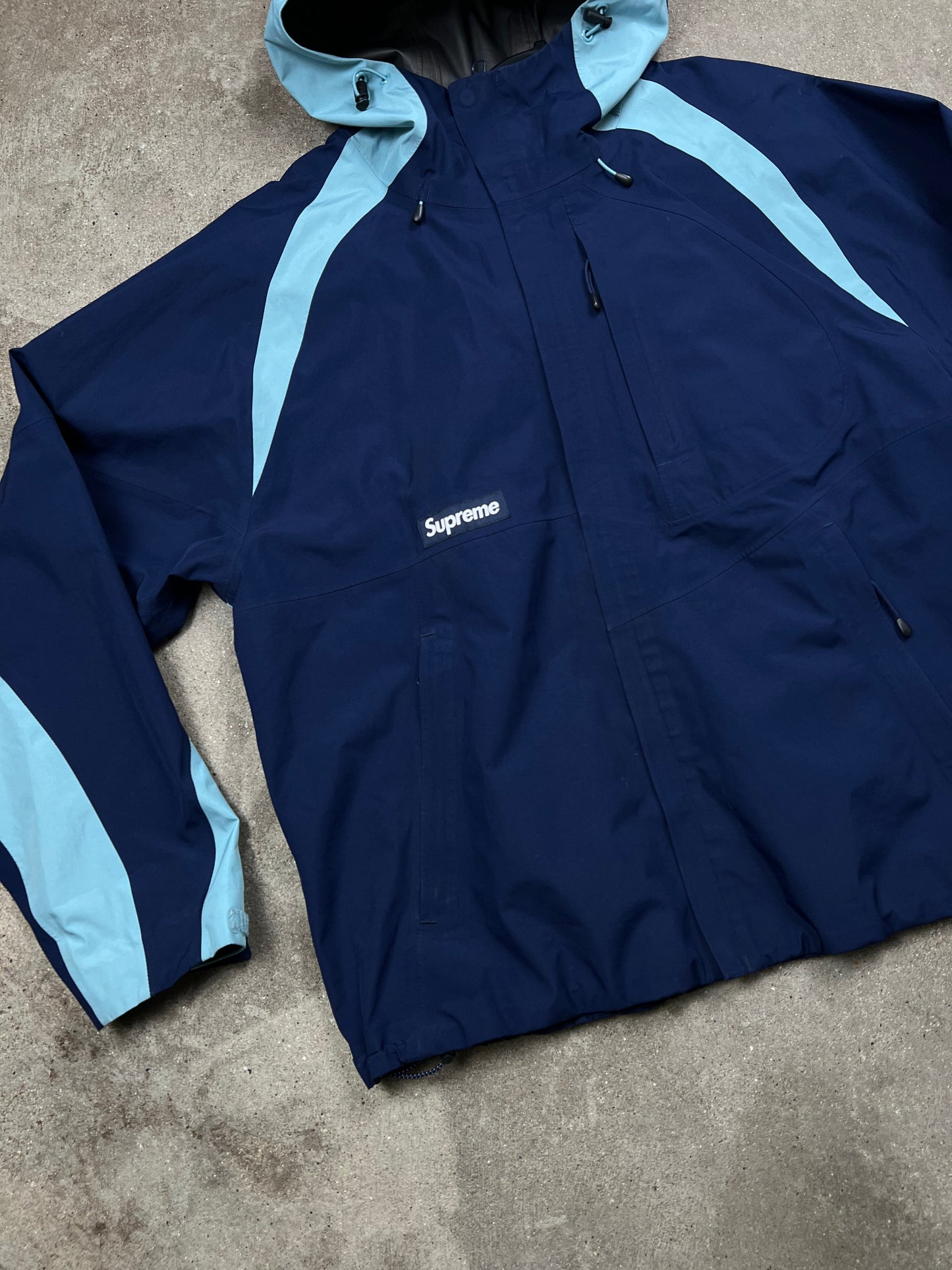 Supreme Gore-Tex Jacket (S)