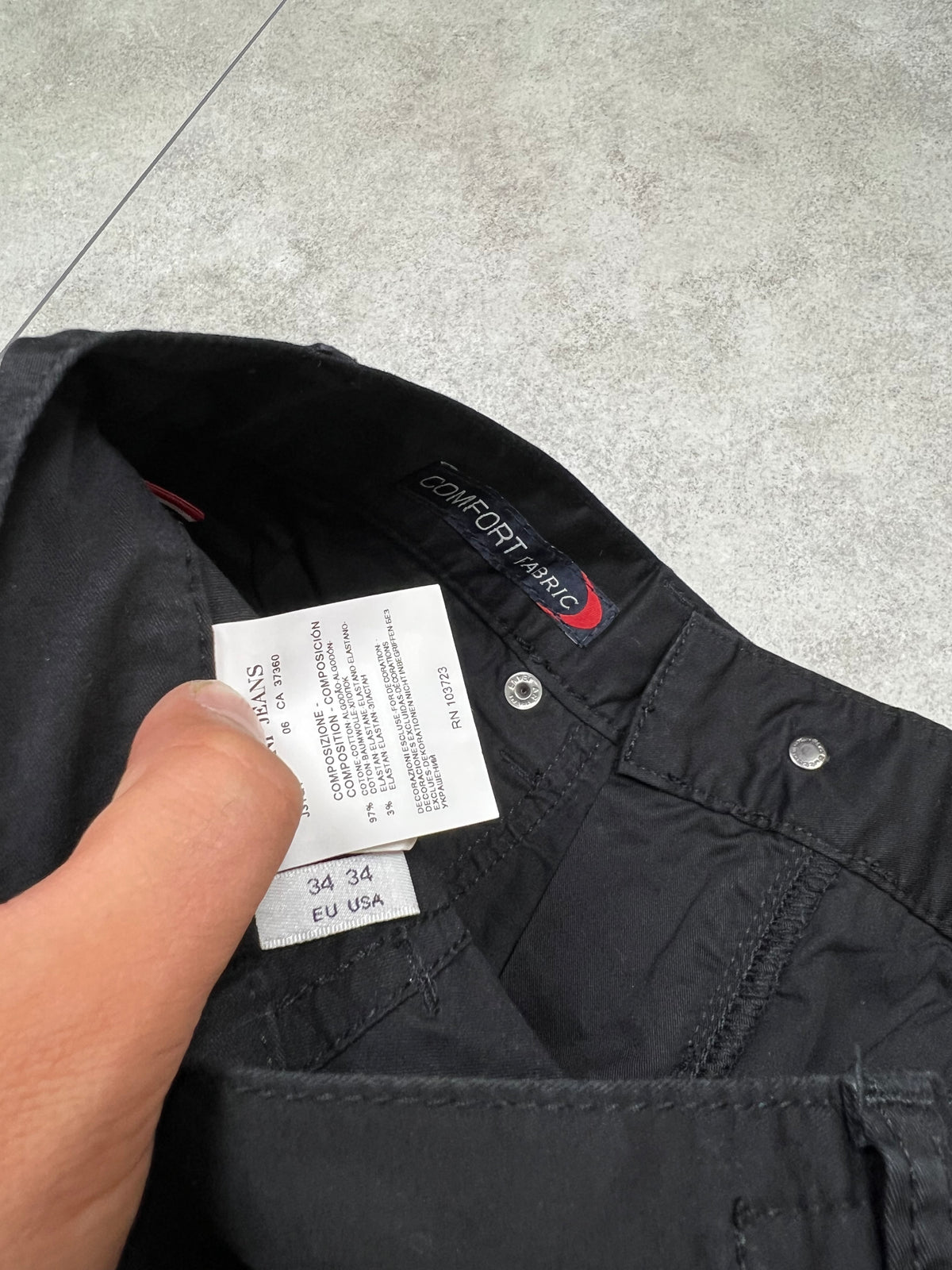 Armani Jeans (L)