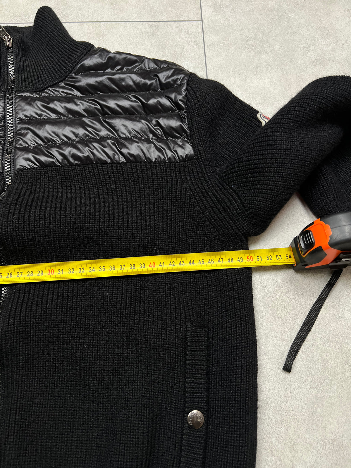 Moncler Cardigan (S/M)