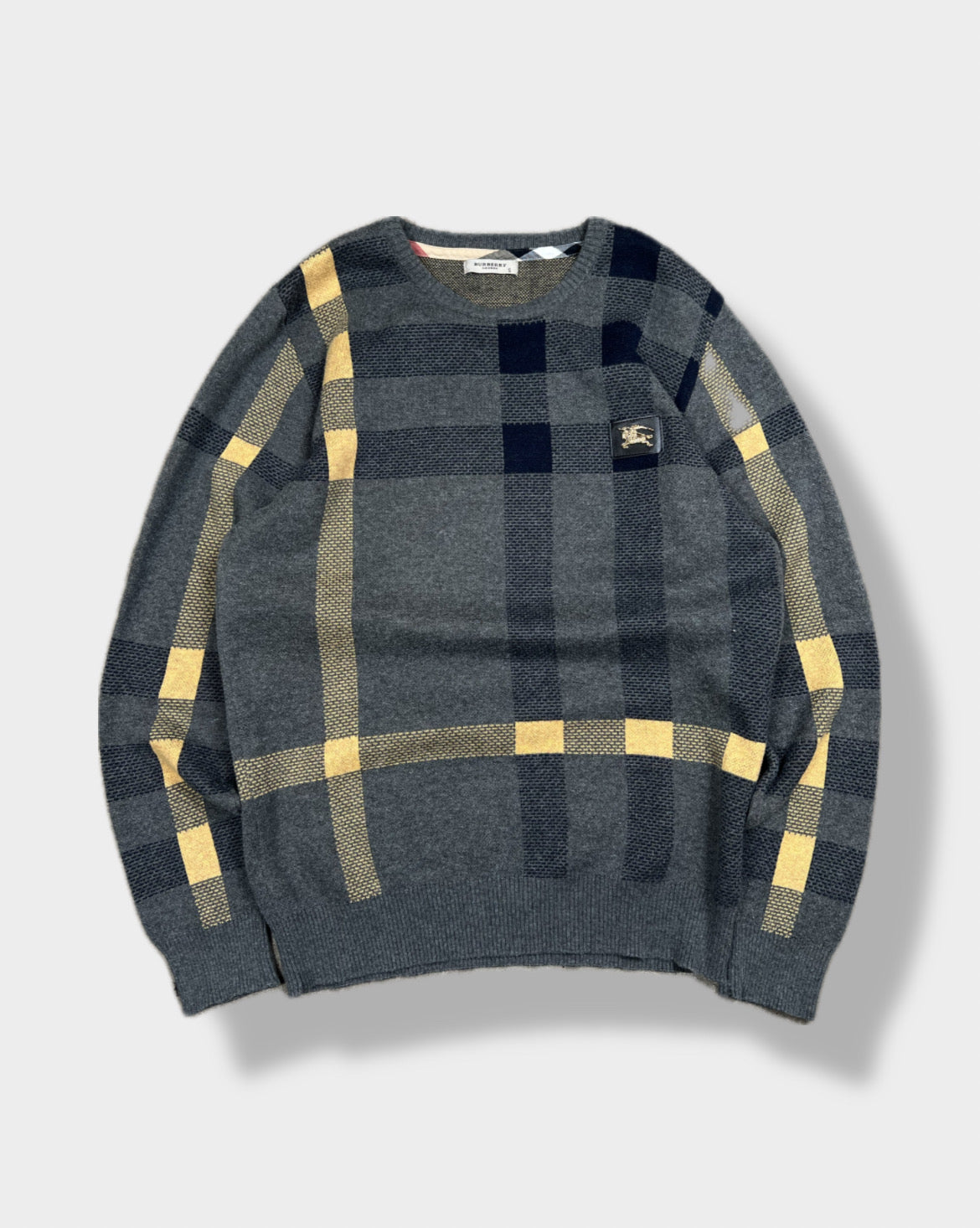Burberry Sweater (S)