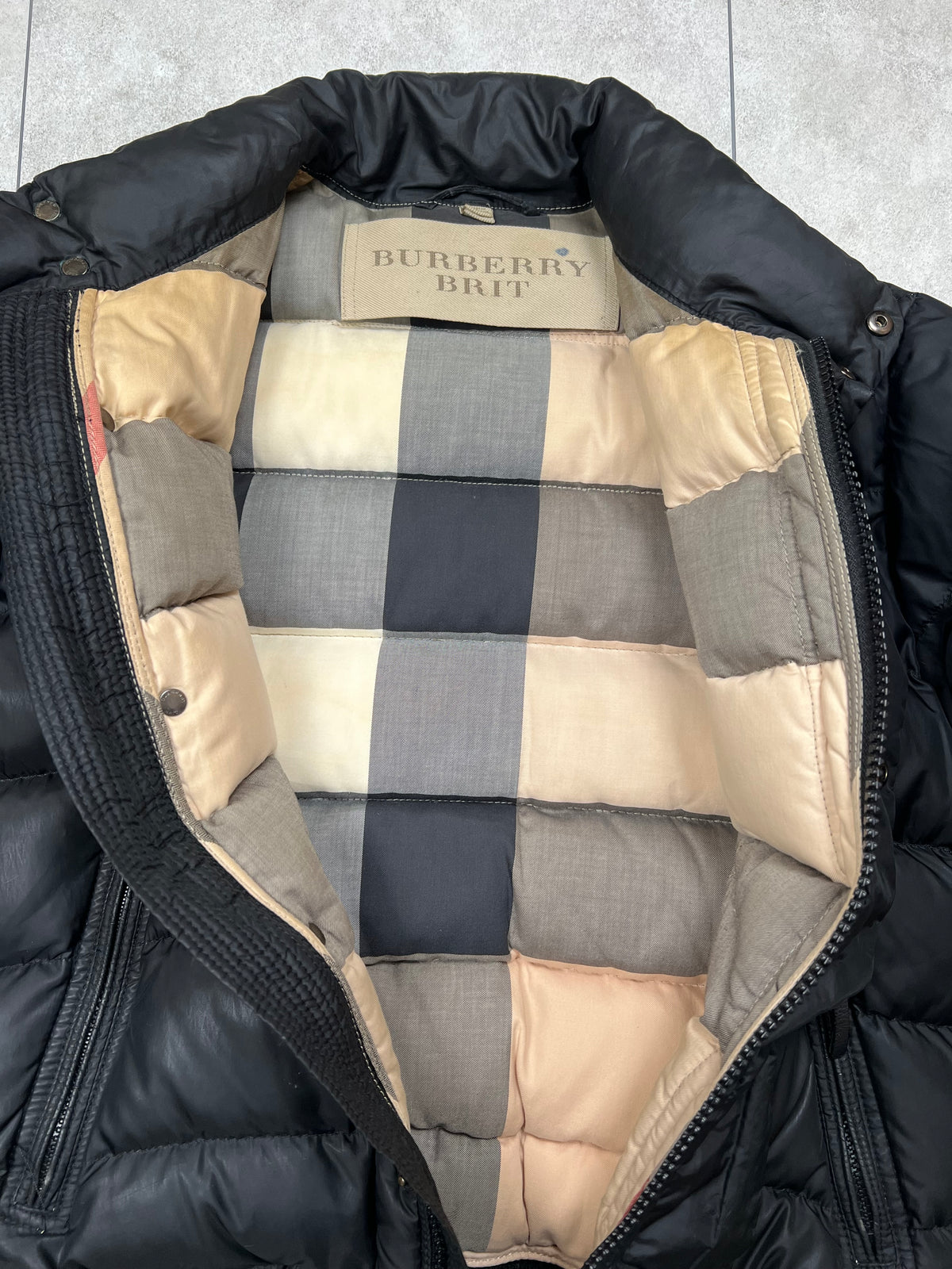 Burberry Puffer (M)
