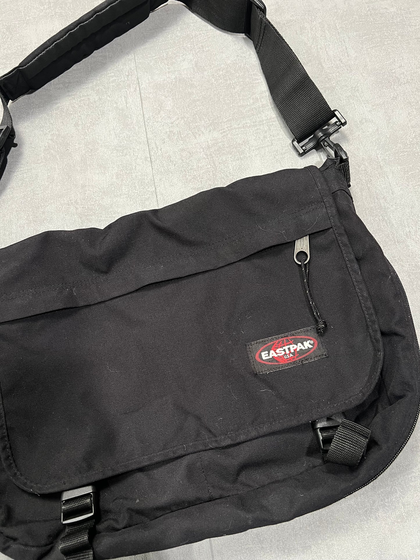 Eastpak schoolbag