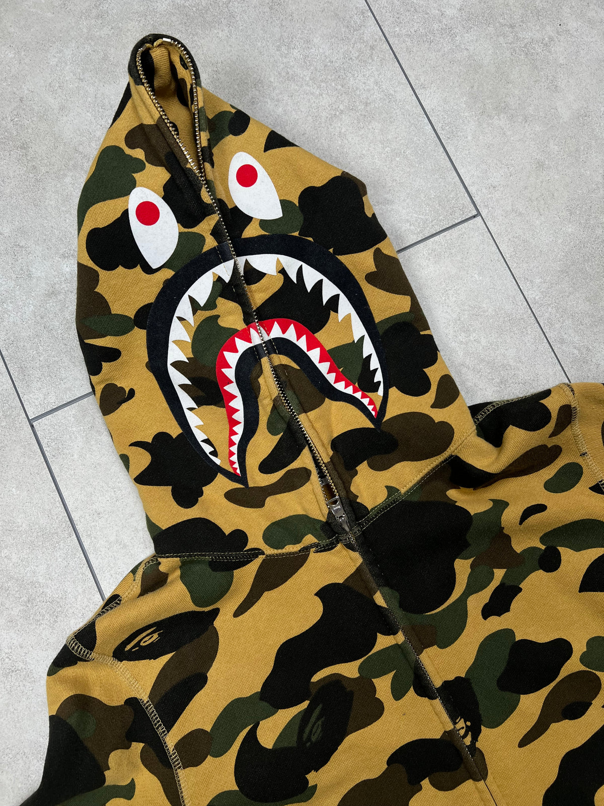 Bape Shark Hoodie (S)