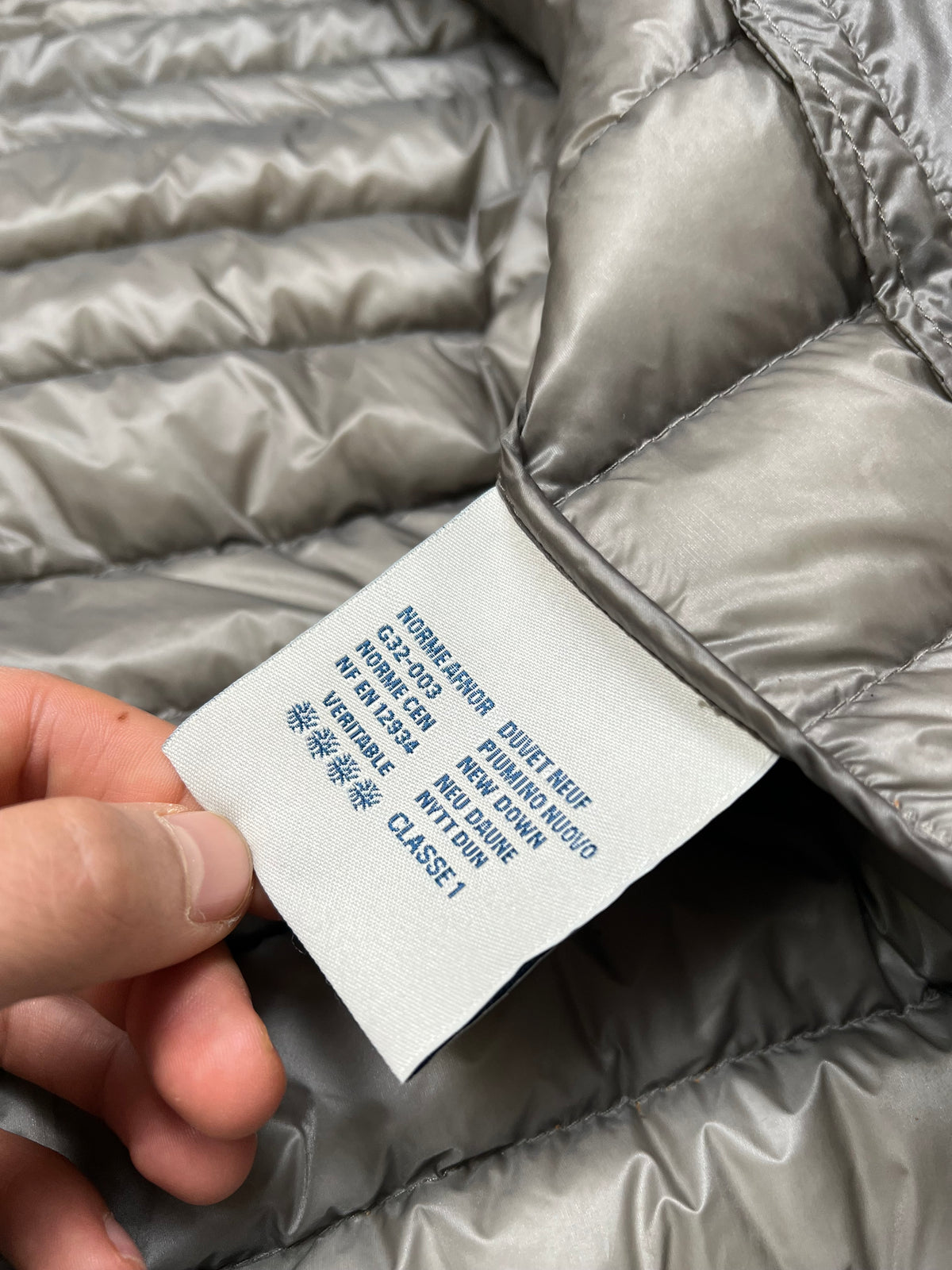 Moncler Puffer (M)