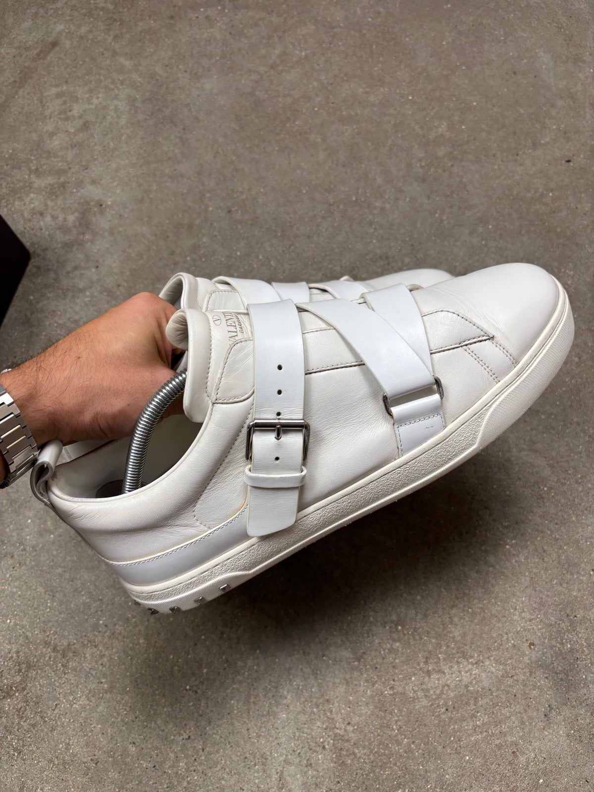 Valentino Sneakers (44)
