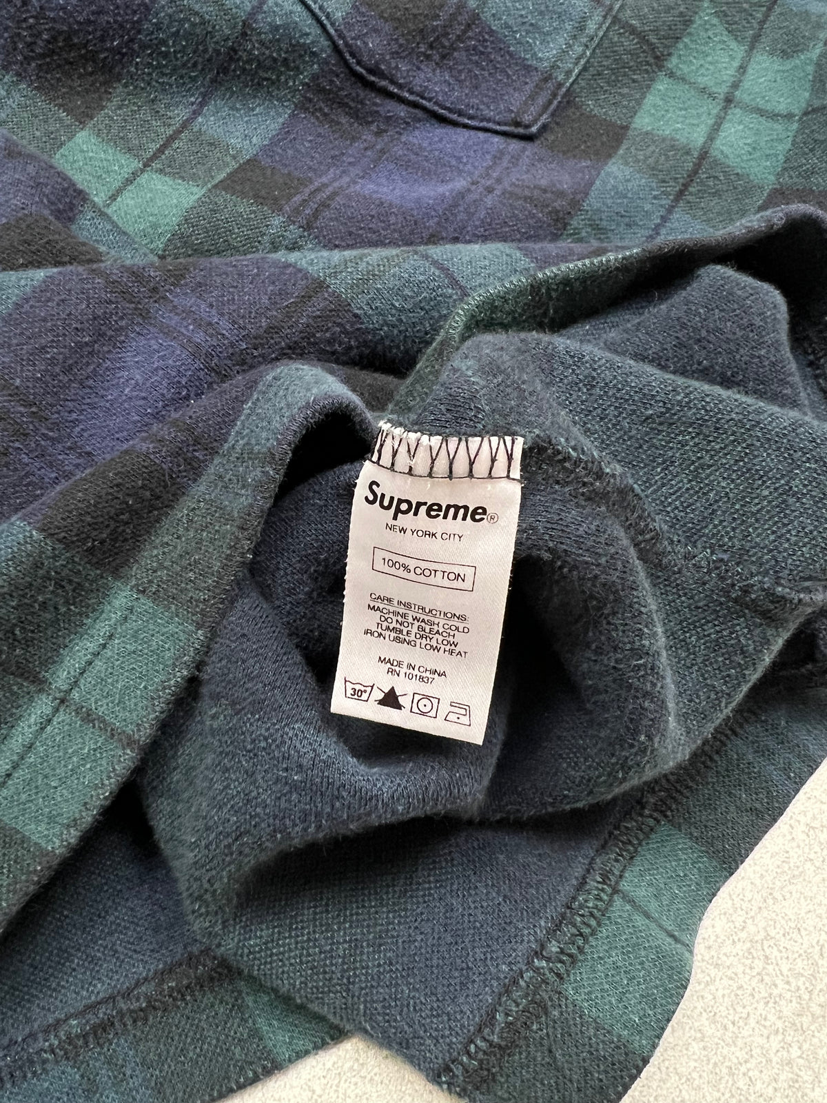 Supreme Plaid Tee (M)