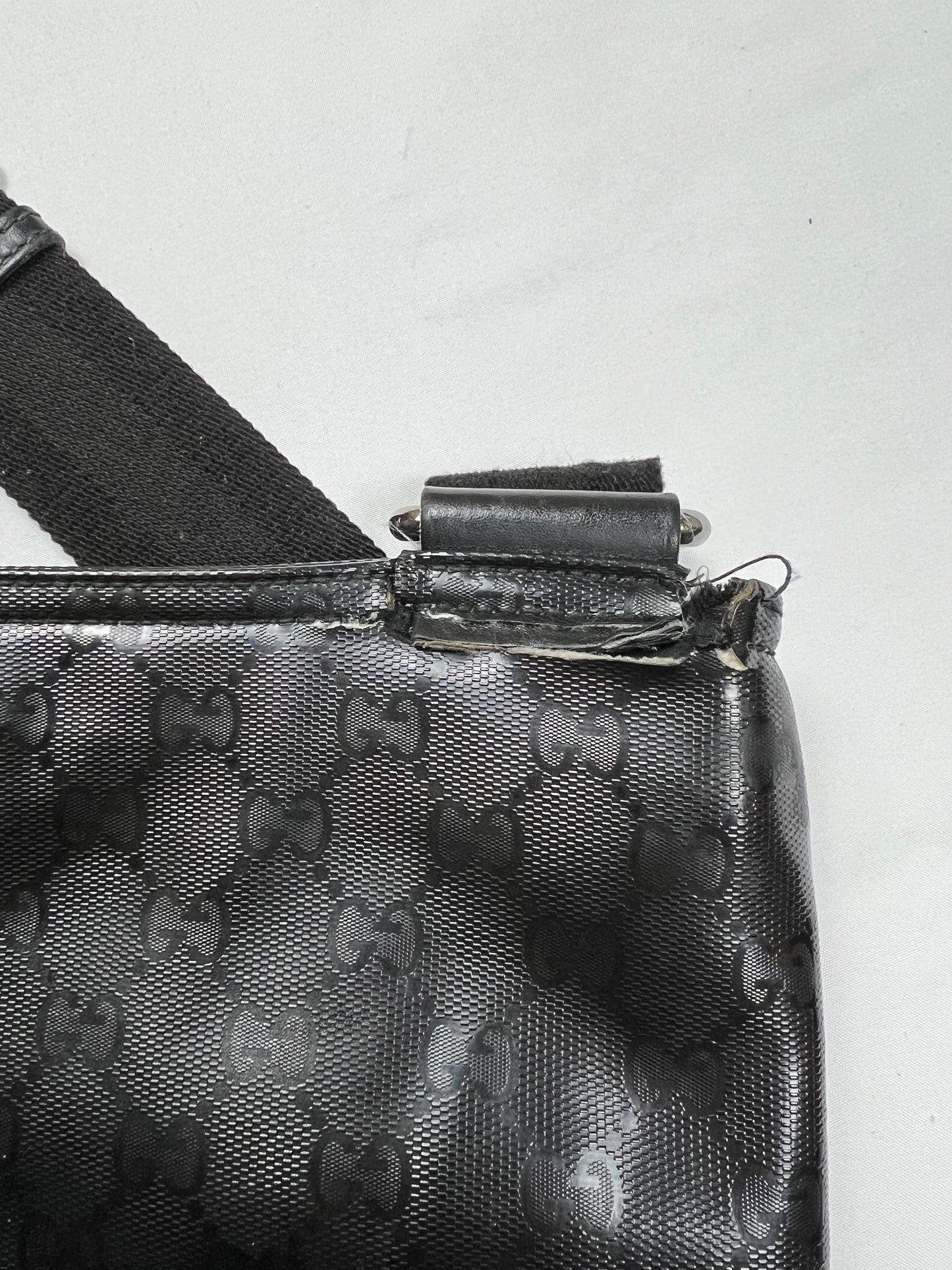 Gucci Messenger bag
