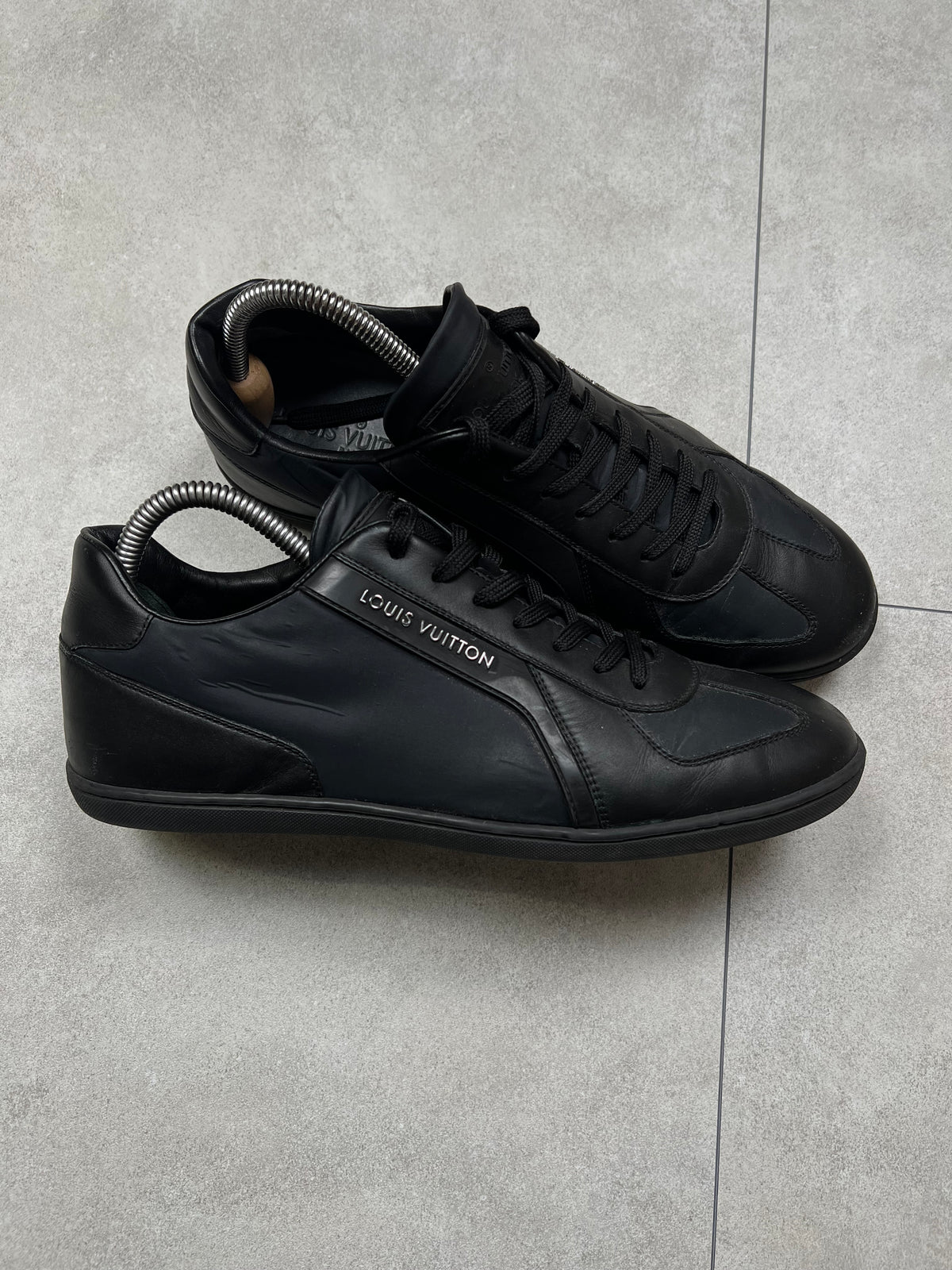 Louis Vuitton Sneakers (41)