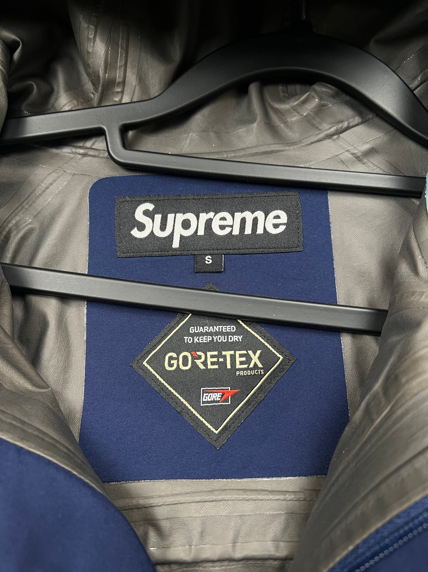 Supreme Gore-Tex Jacket (S)