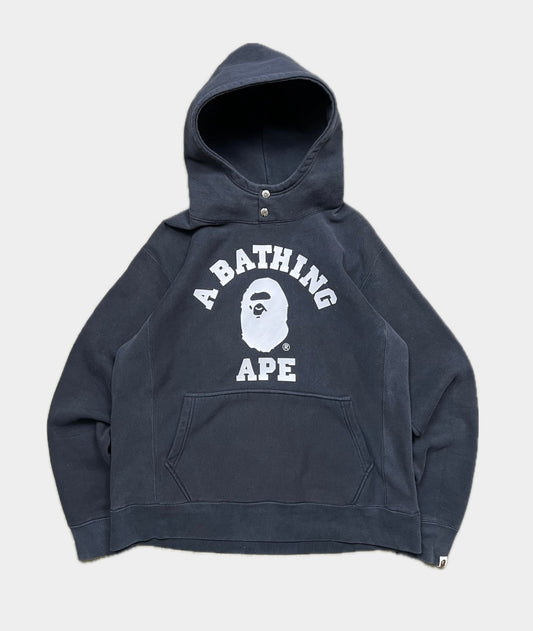A Bathingh Ape Hoodie (M/L)