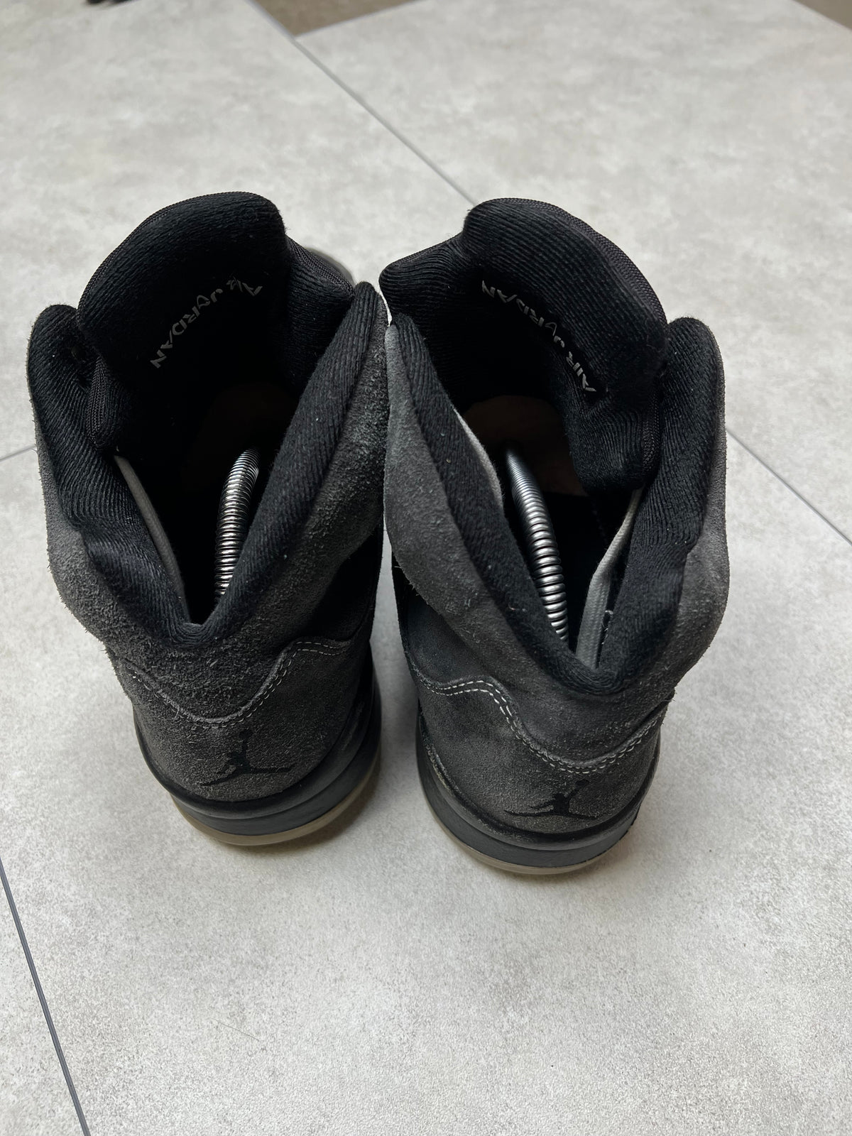 Air Jordan 5 Anthracite (44.5)