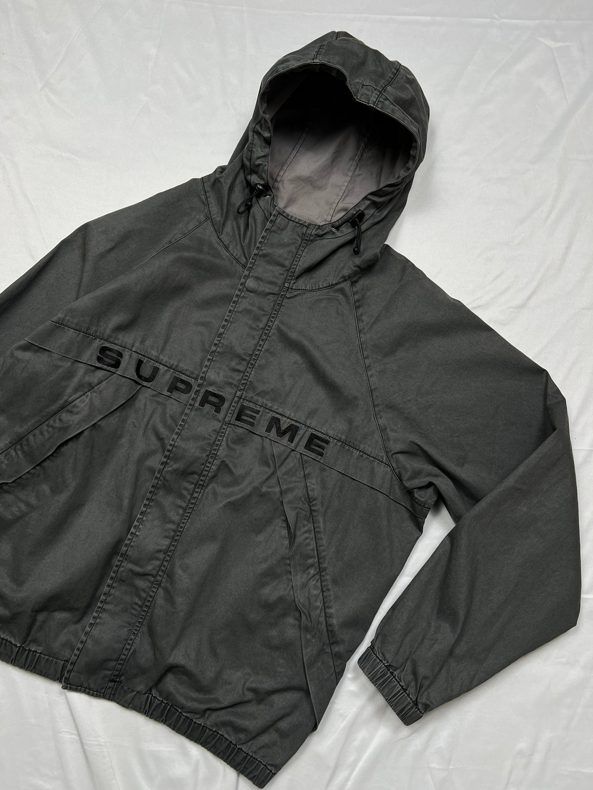 Supreme Windbreaker (M)