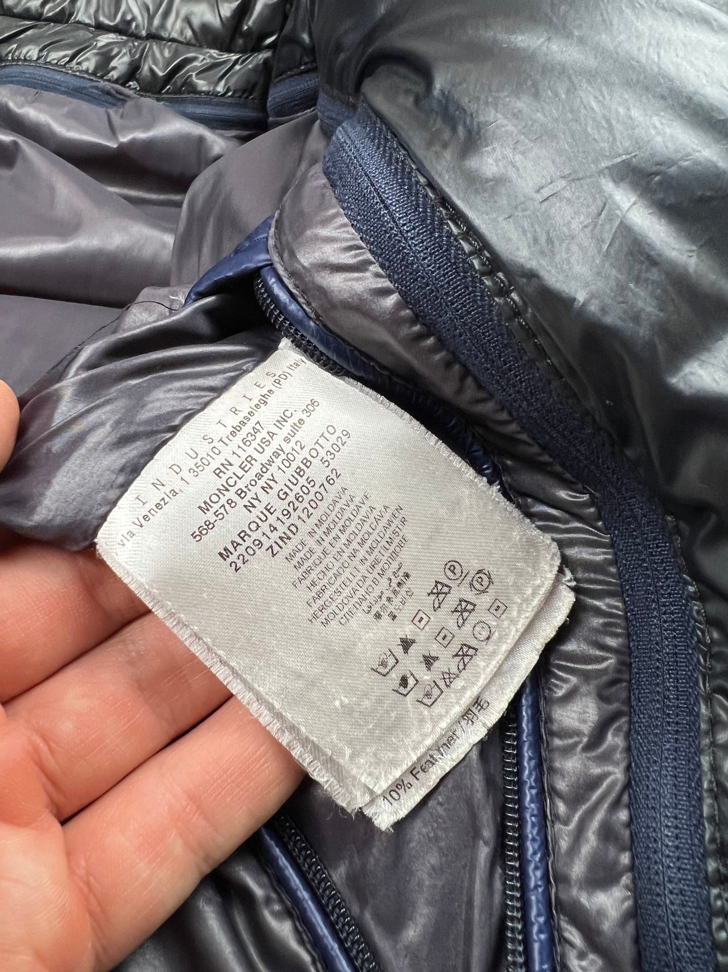Moncler Marque Puffer (S/M)