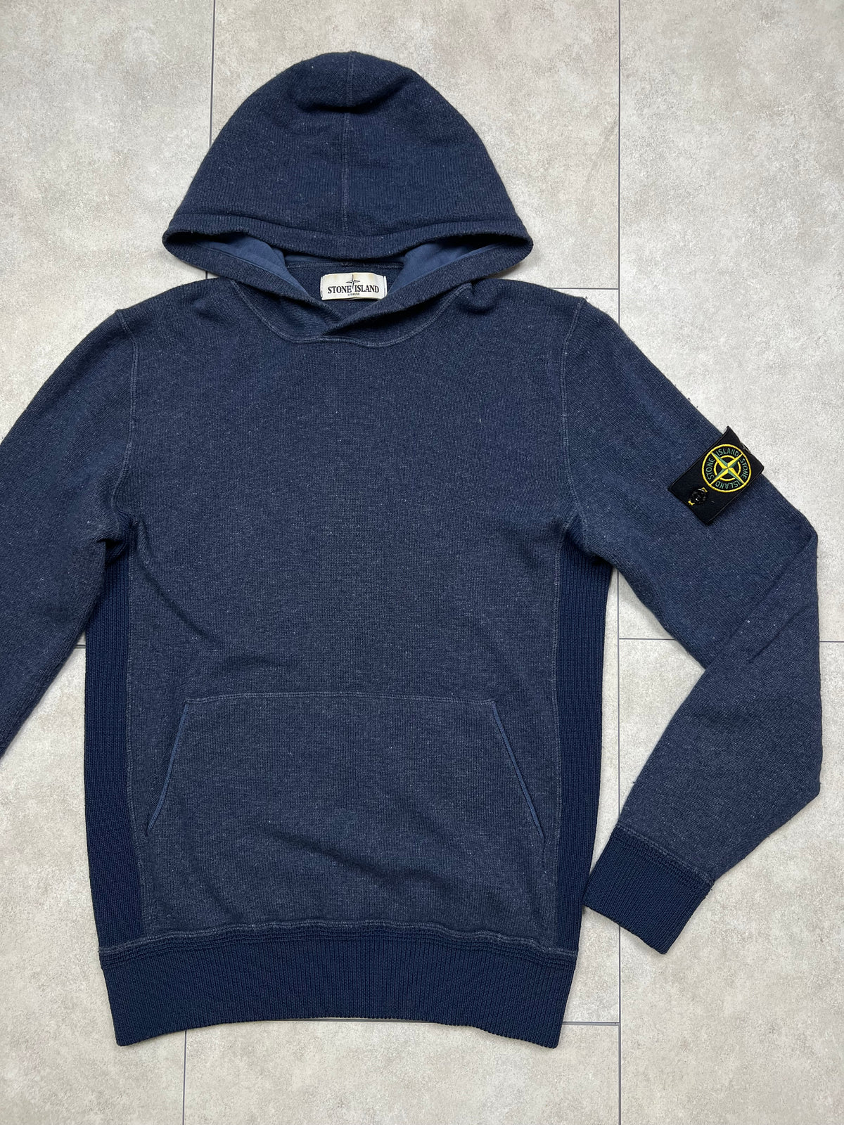 Stone Island Hoodie (M/L)
