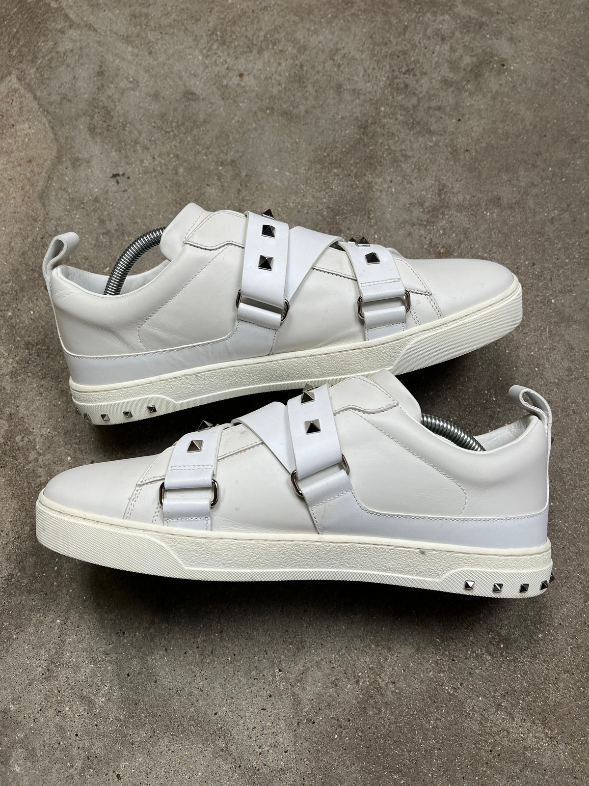Valentino Rockstud Sneakers (43)