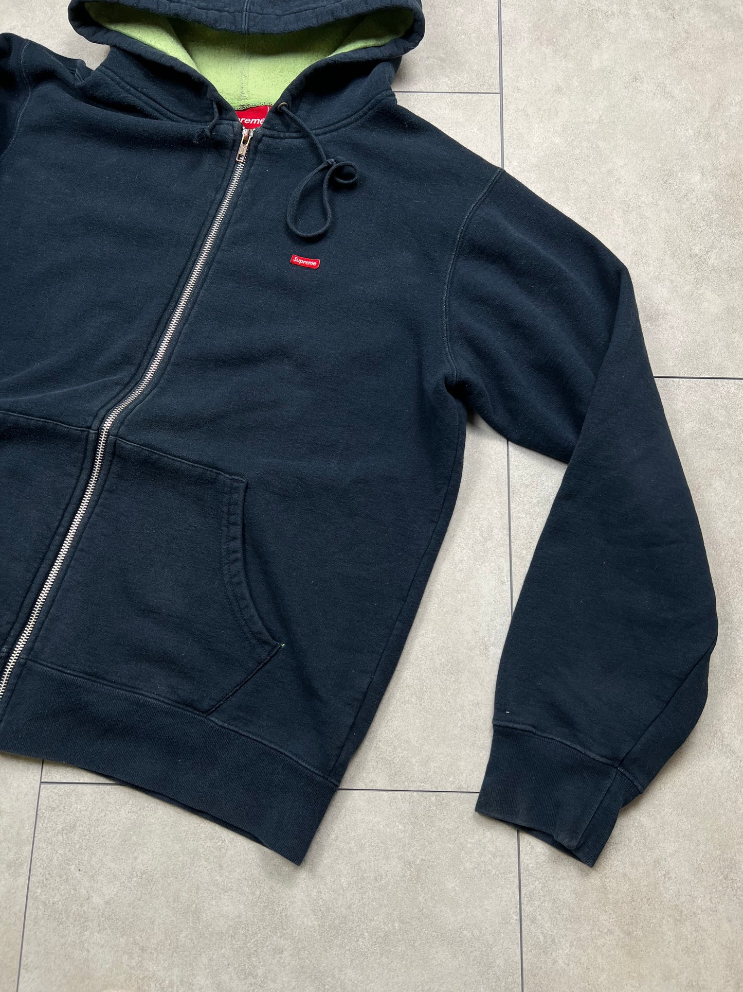 Supreme Zip-Up Hoodie (M)