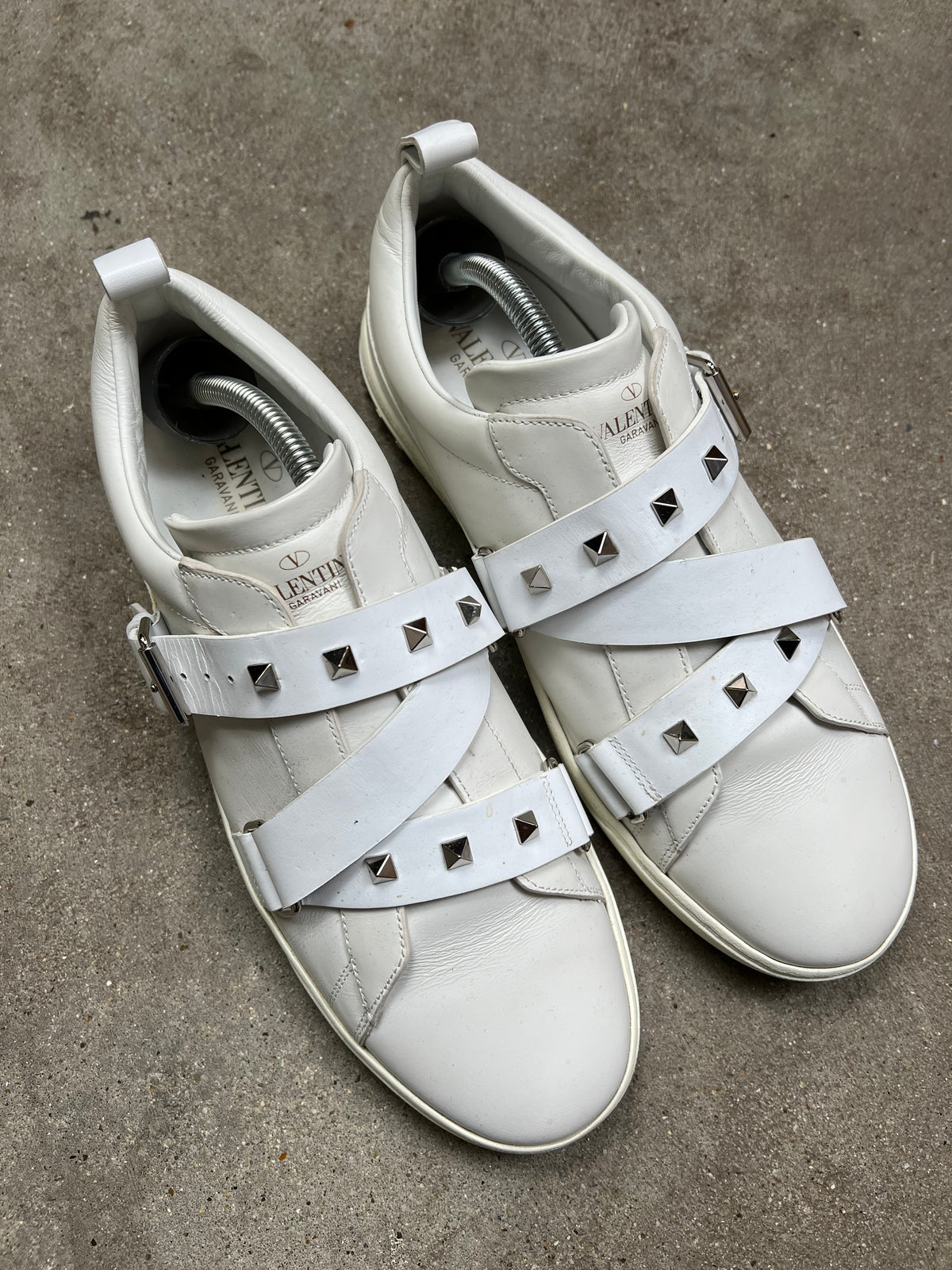 Valentino Rockstud Sneakers (43)