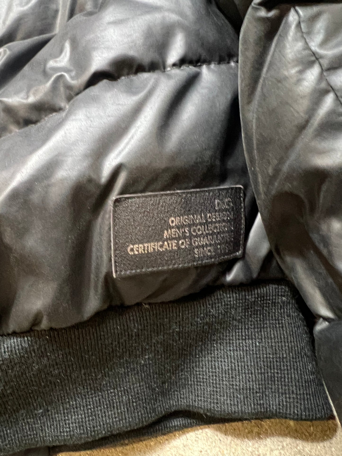 Dolce & Gabbana puffer (Medium)